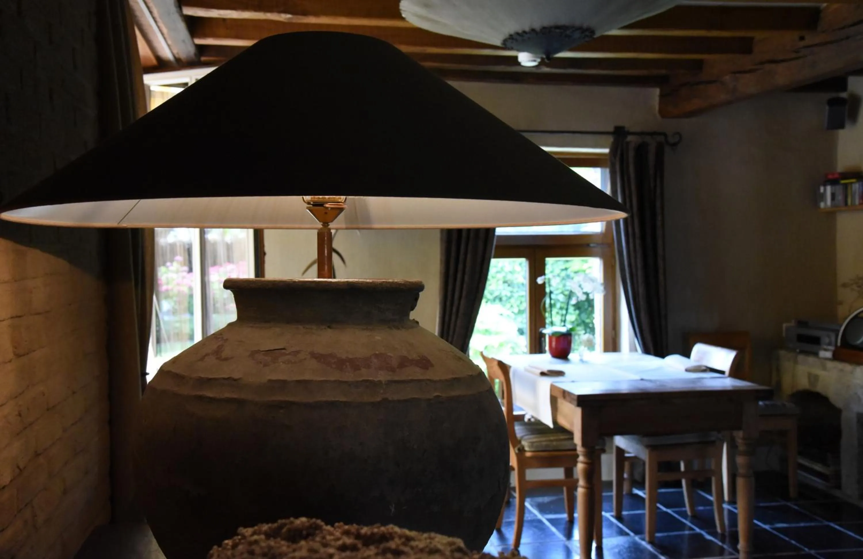 Communal lounge/ TV room in B&B Hof te Spieringen