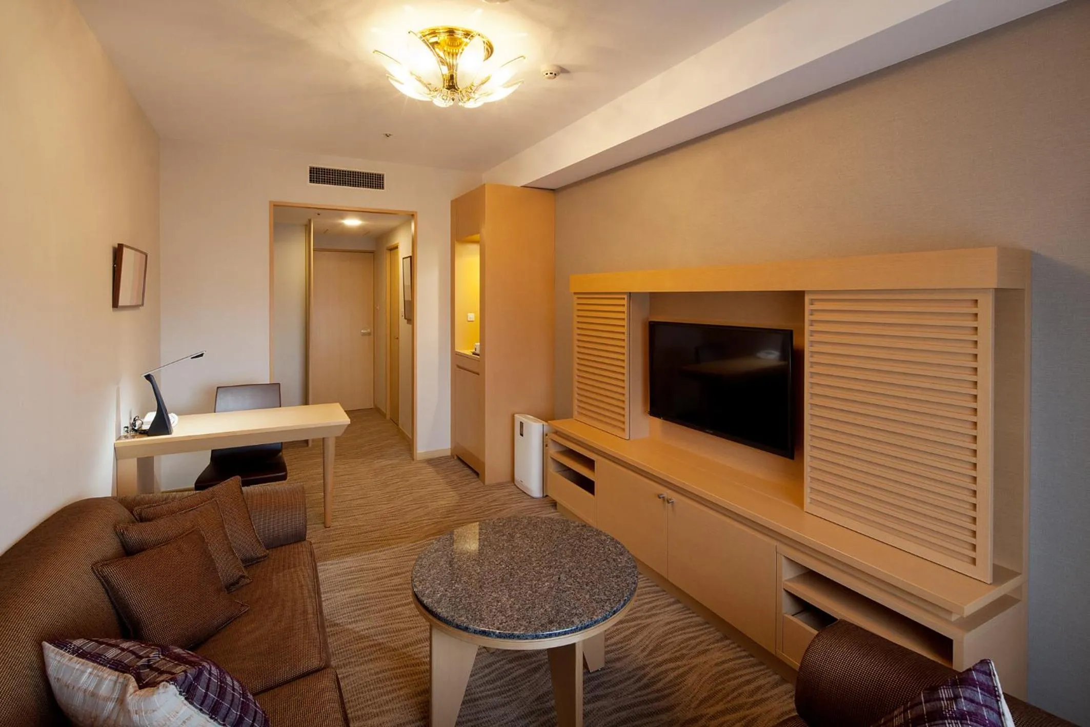 Photo of the whole room in Ueda Tokyu REI Hotel