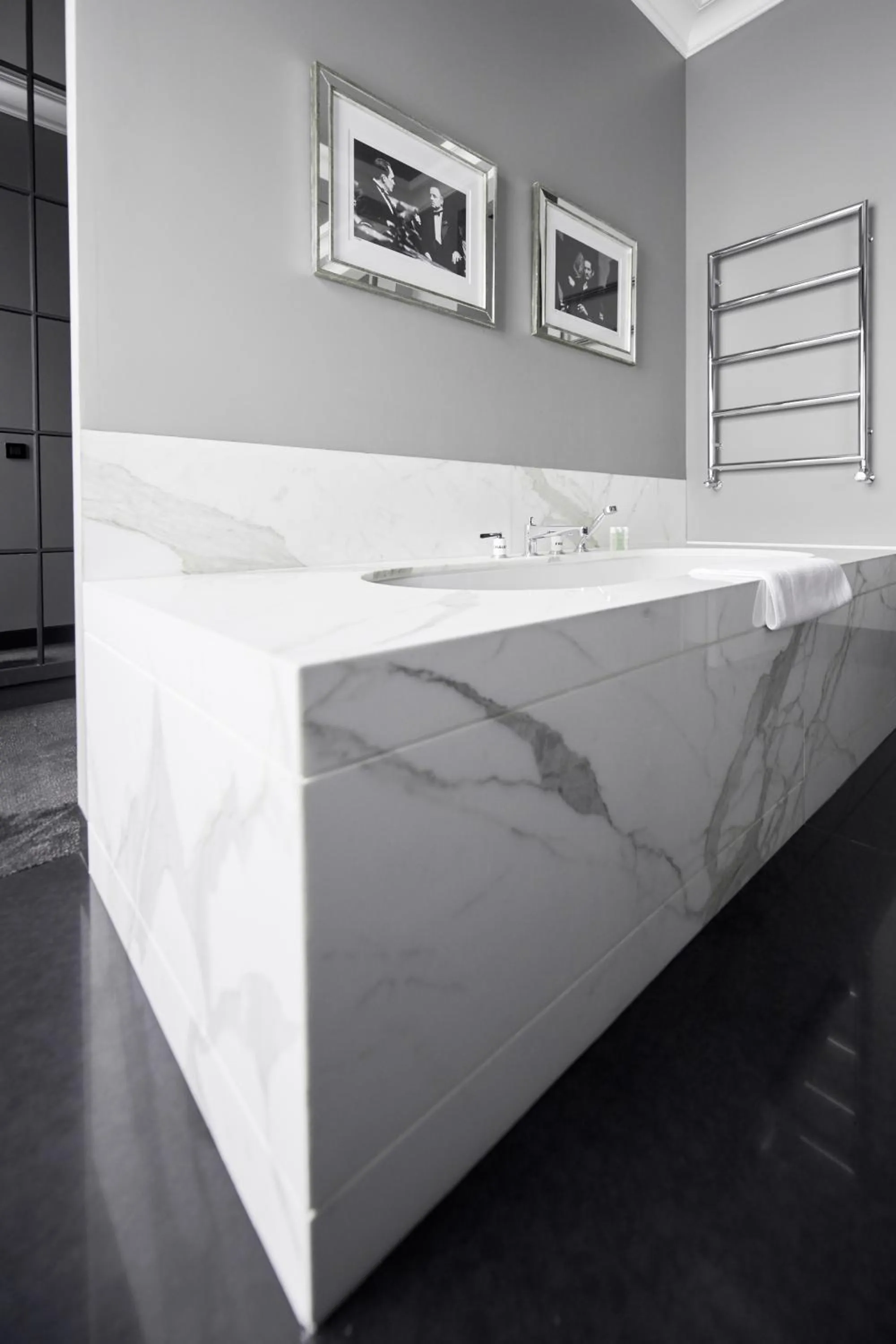 Bathroom in Hotel Odette en Ville