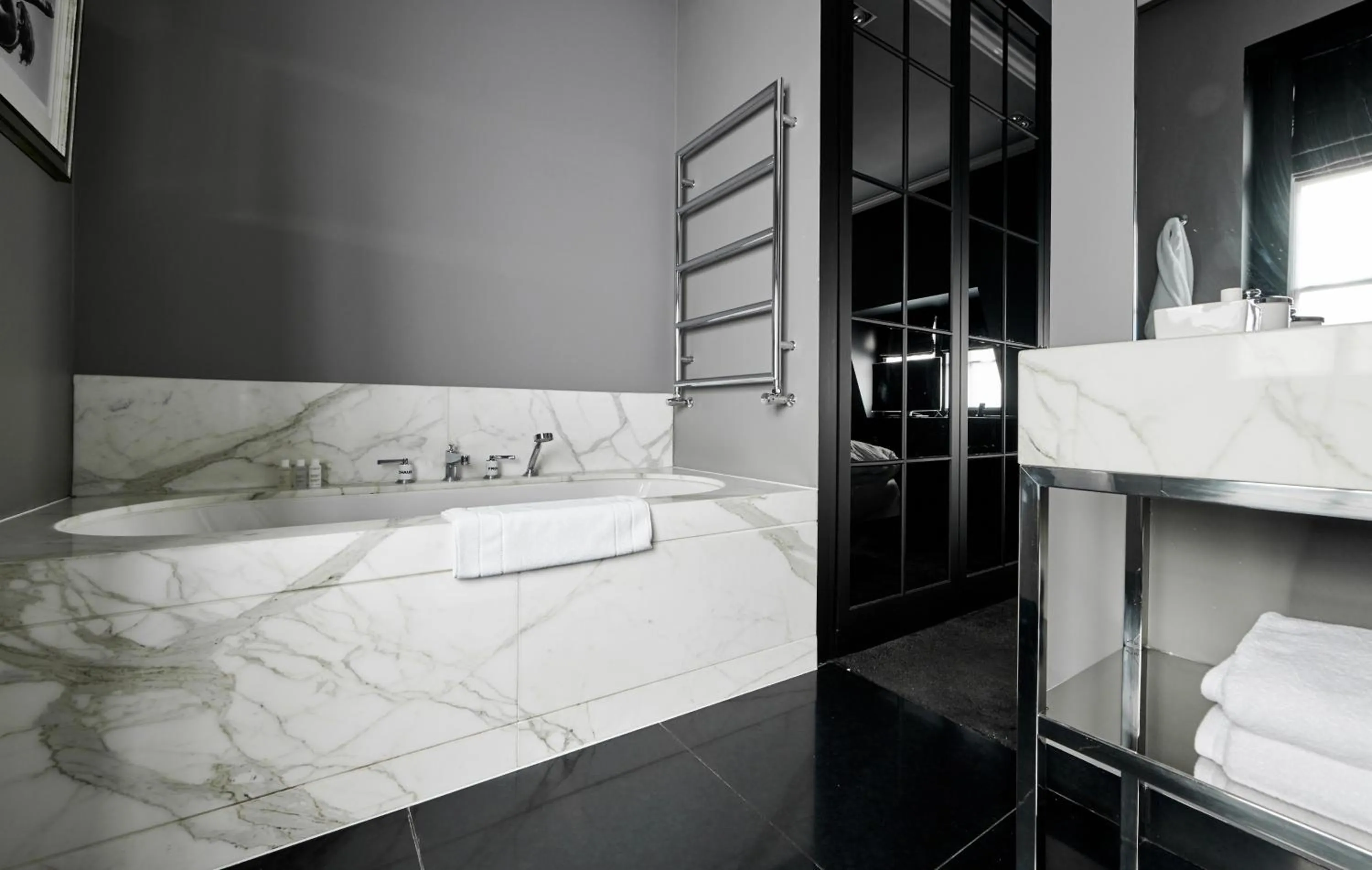 Bathroom in Hotel Odette en Ville