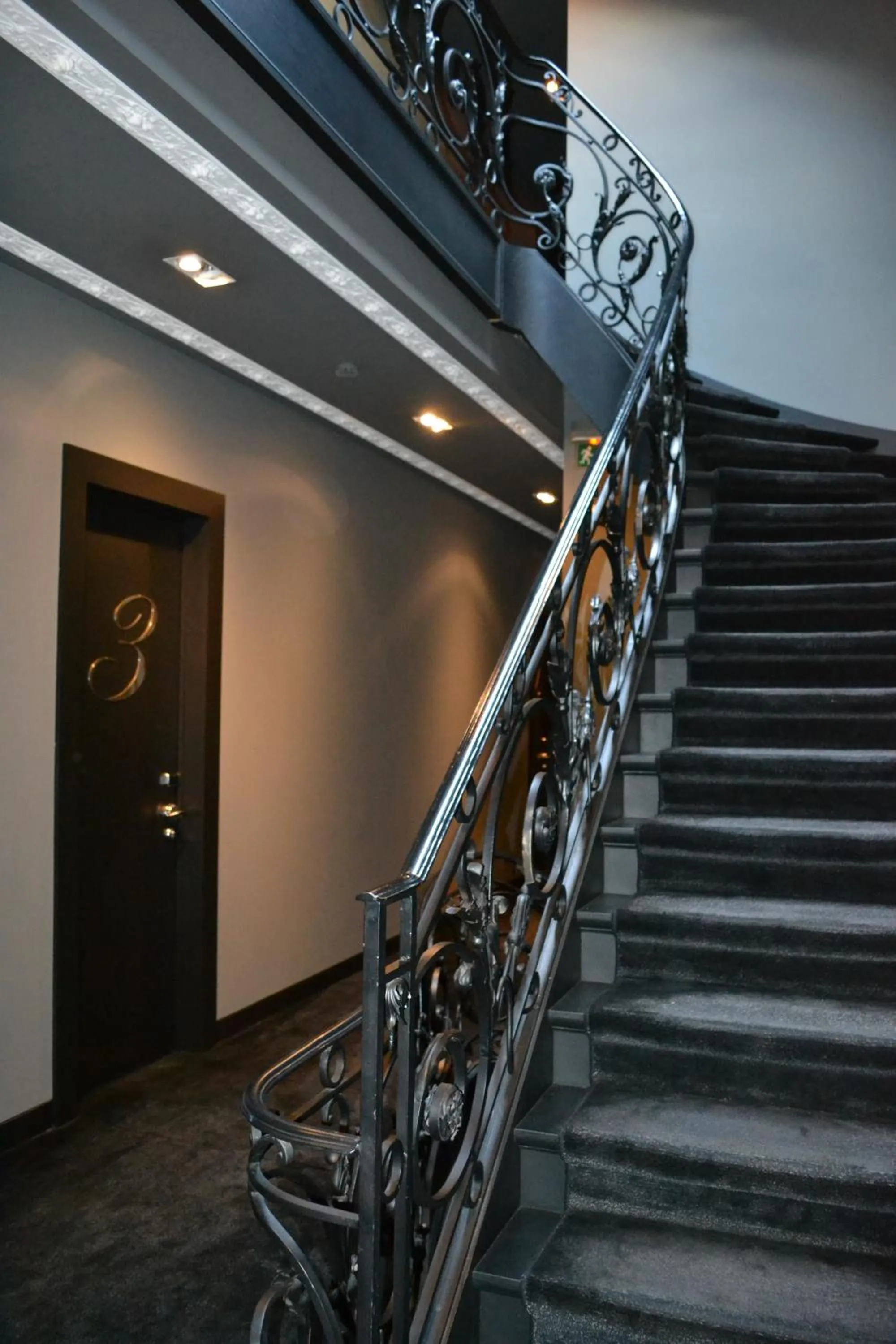 Decorative detail in Hotel Odette en Ville