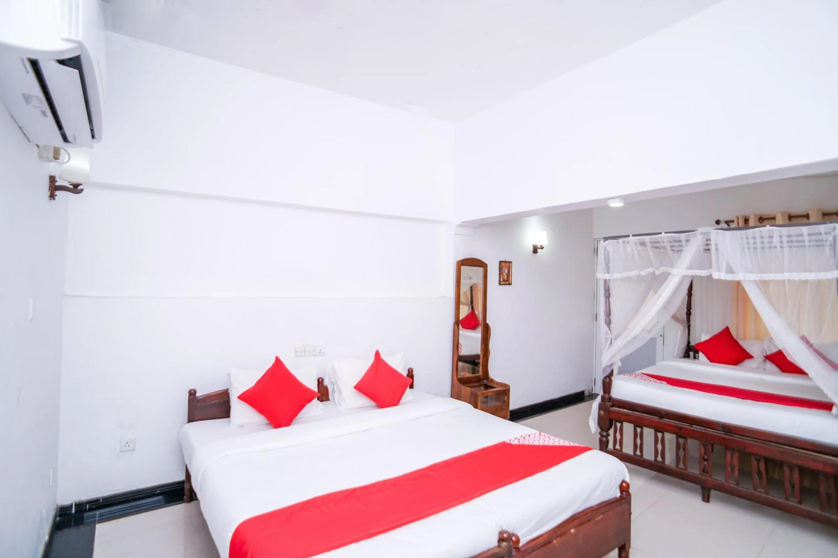 Bedroom, Bed in Sea view Beach Resort