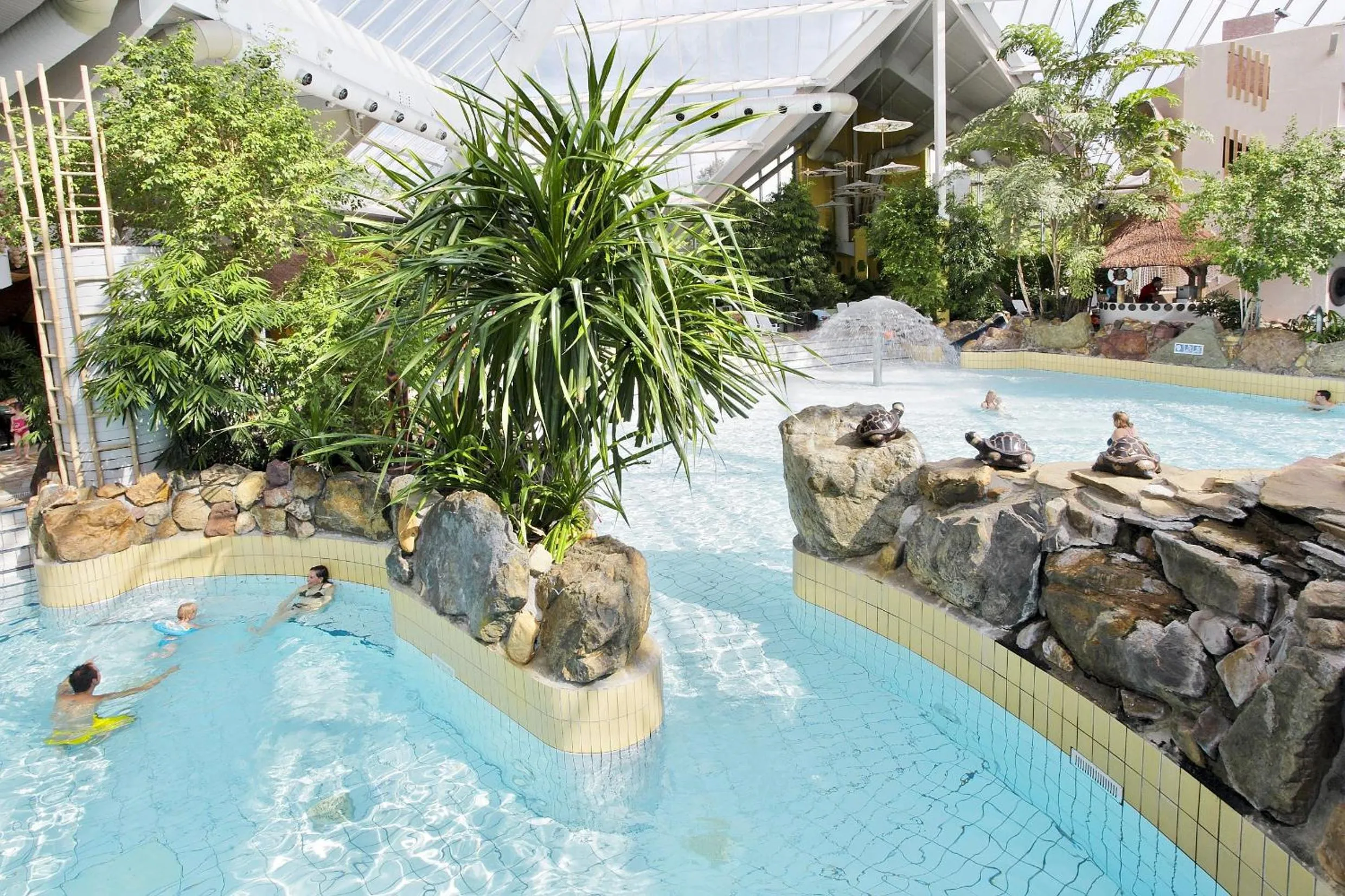 Swimming pool in Sunparks Kempense Meren