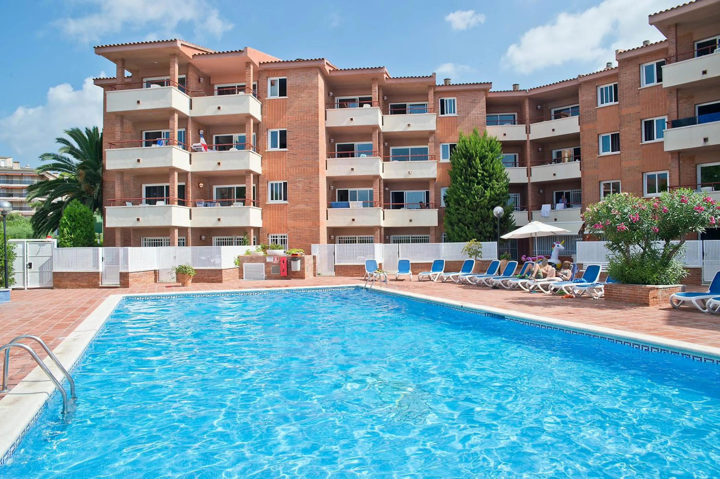 Swimming pool in Pierre & Vacances Comarruga