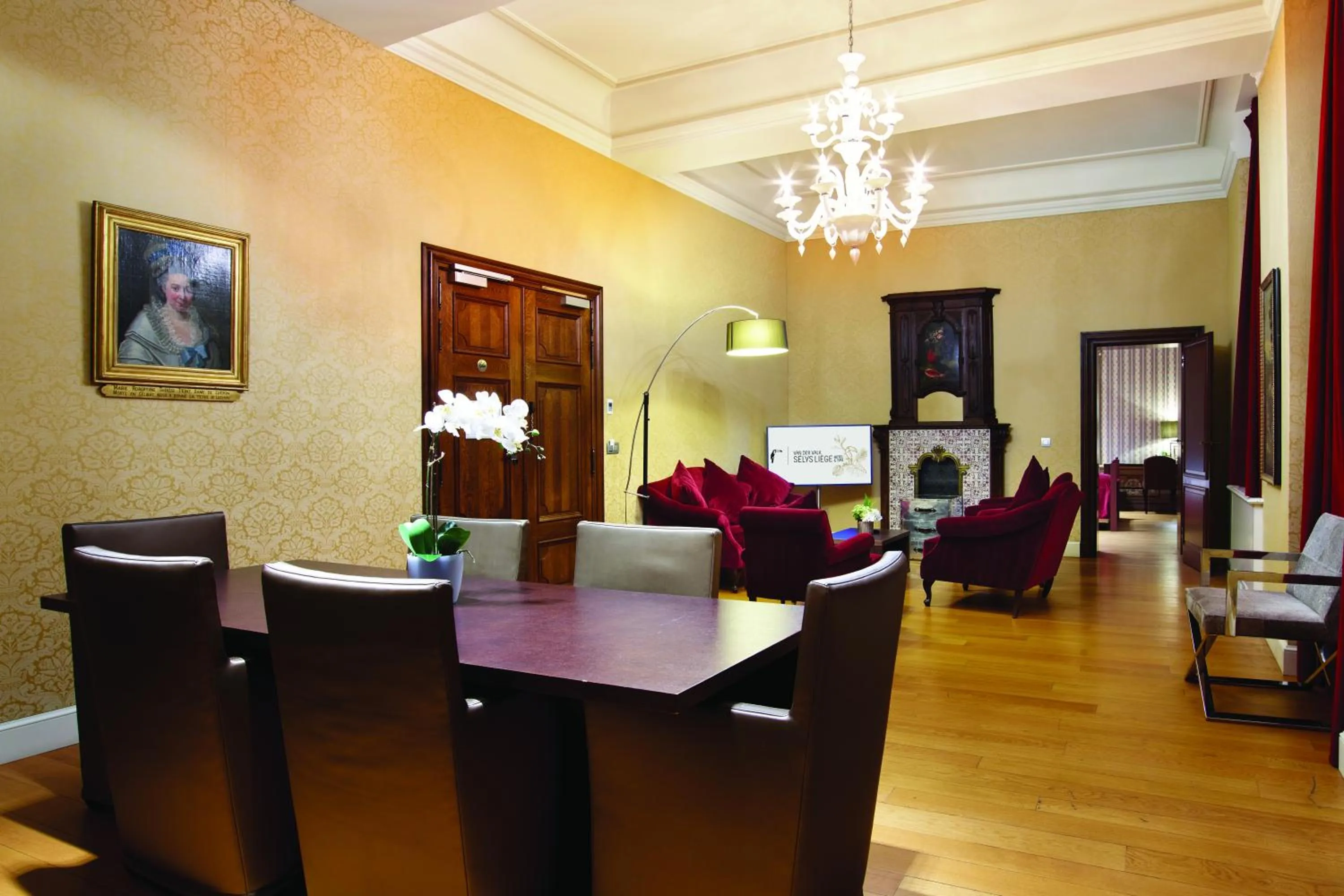 Living room in Van Der Valk Sélys Liège Hotel & Spa