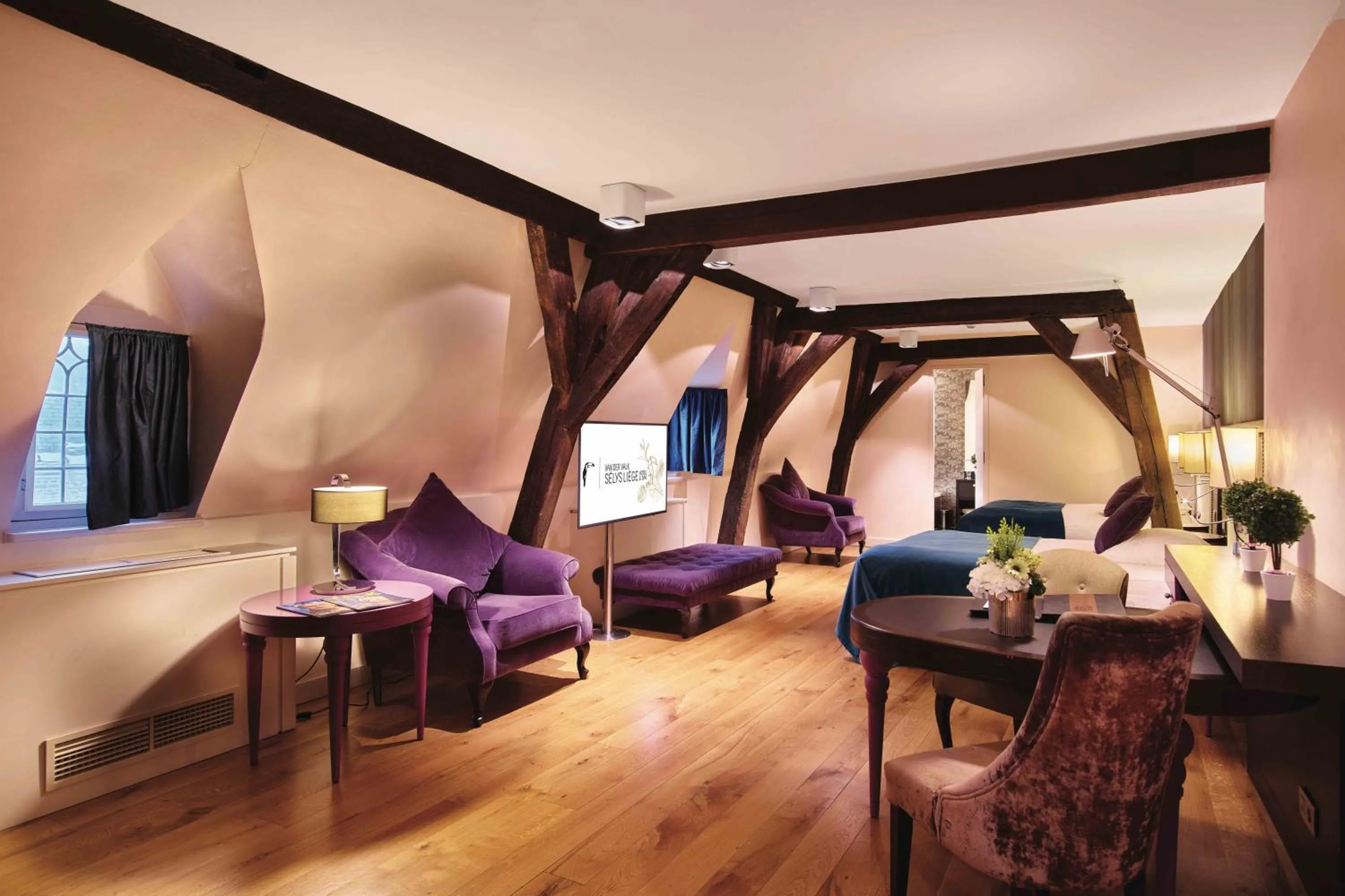 Bed in Van Der Valk Sélys Liège Hotel & Spa