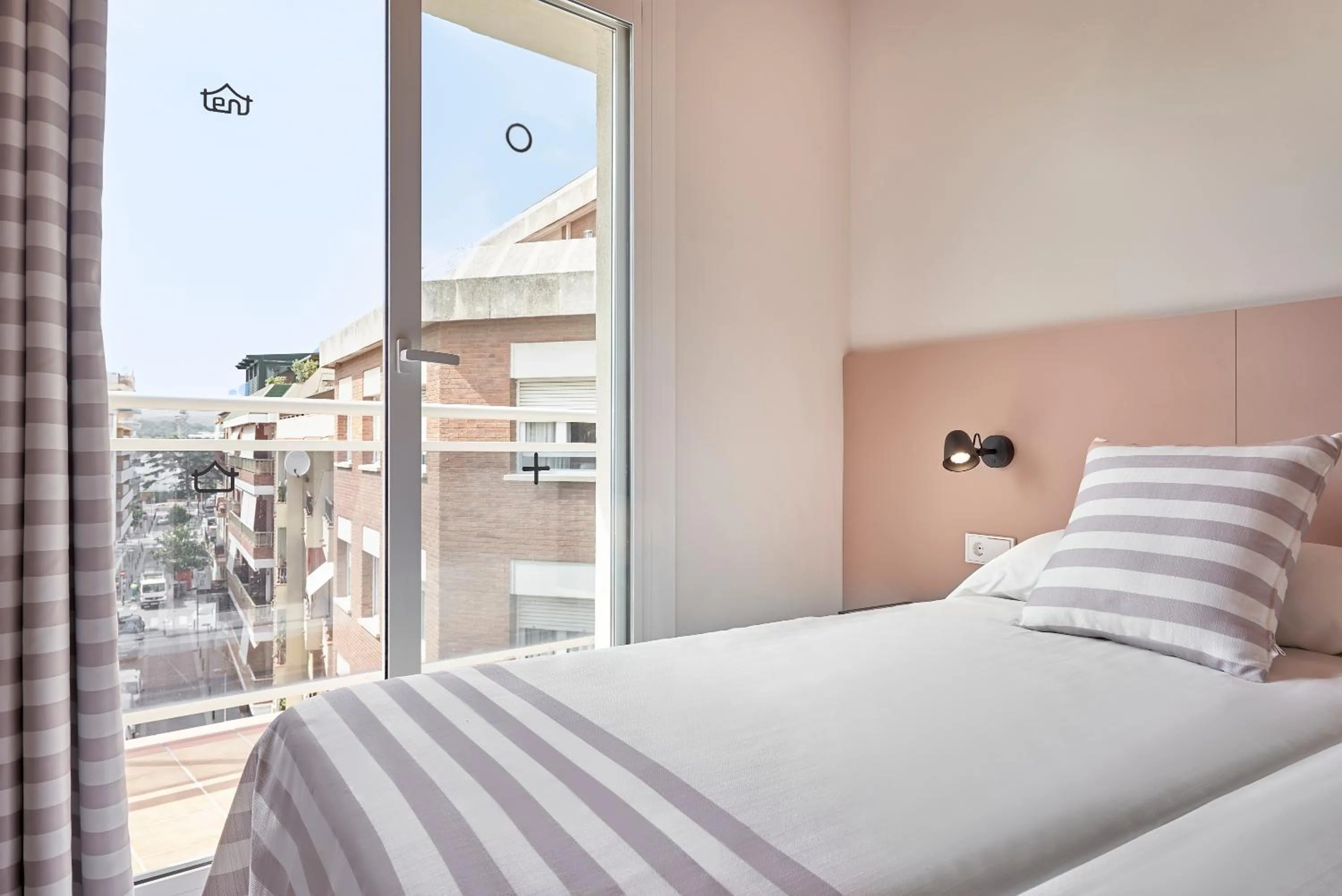 Bed in tent Lloret de Mar