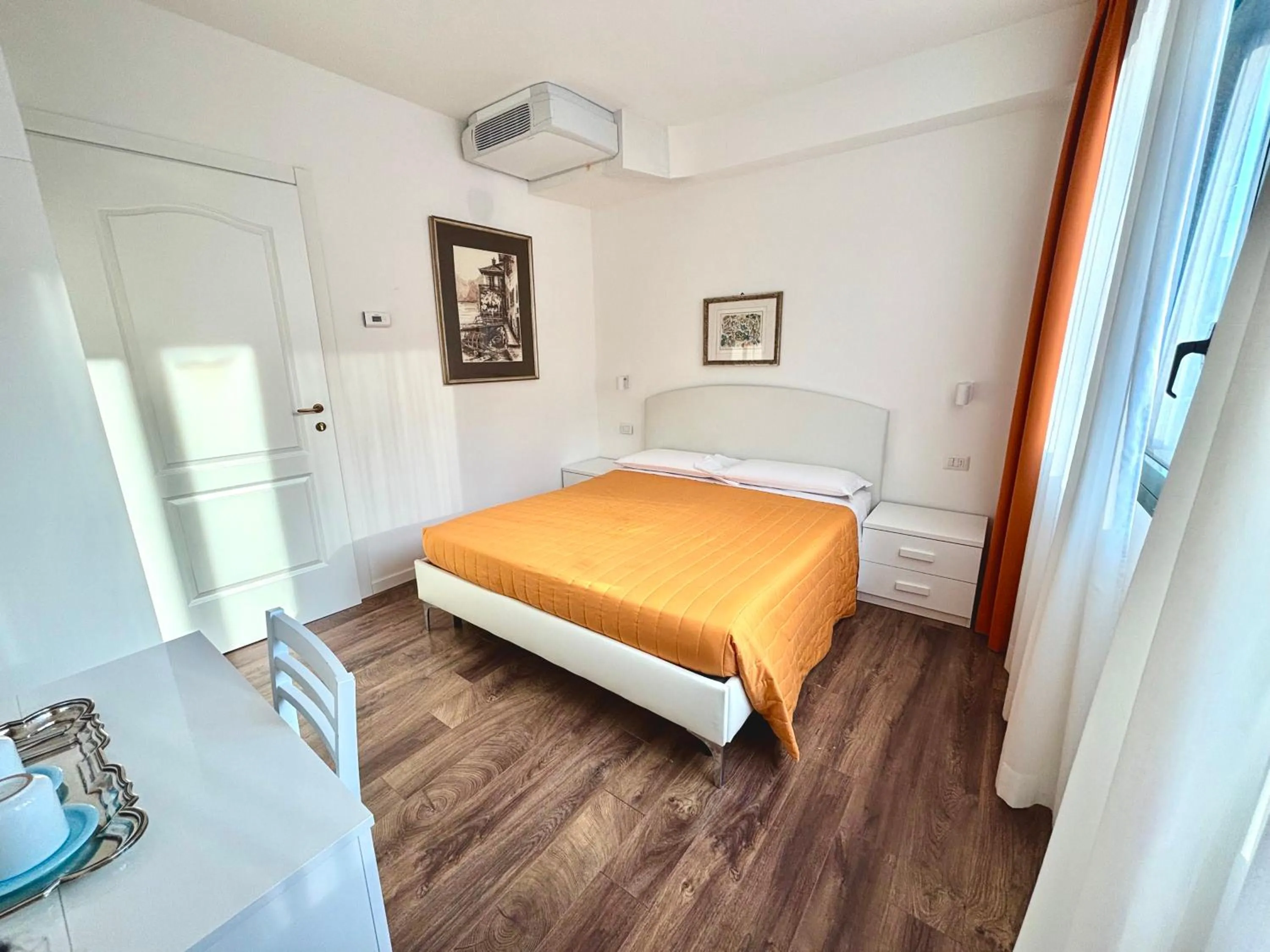 Bed in Victoria Royal Garden