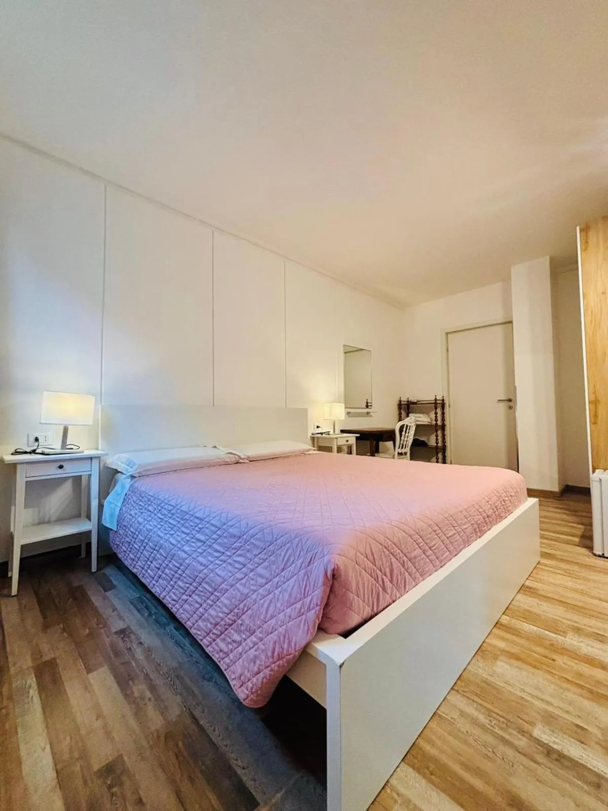 Bed in Victoria Royal Garden