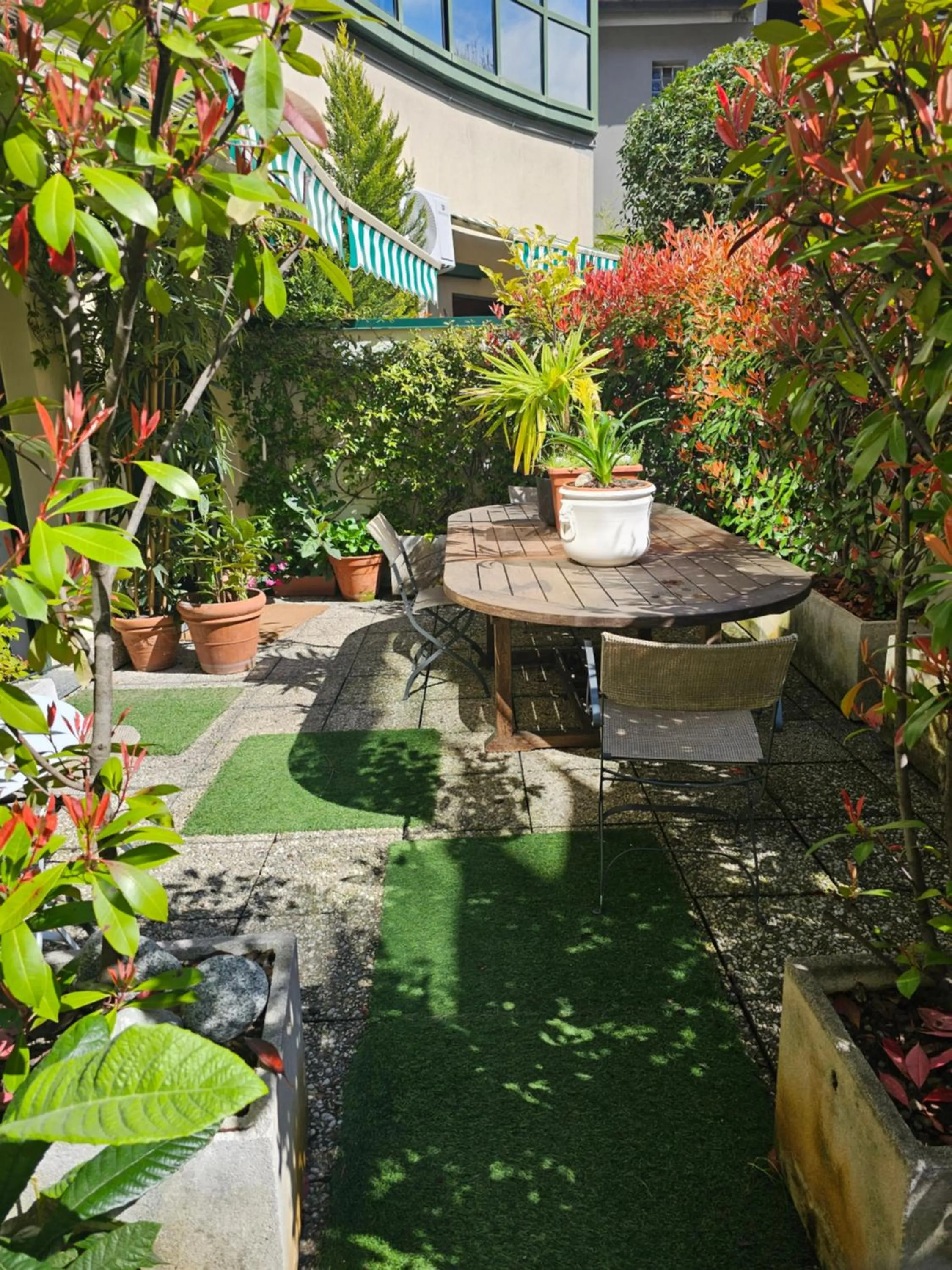 Victoria Royal Garden