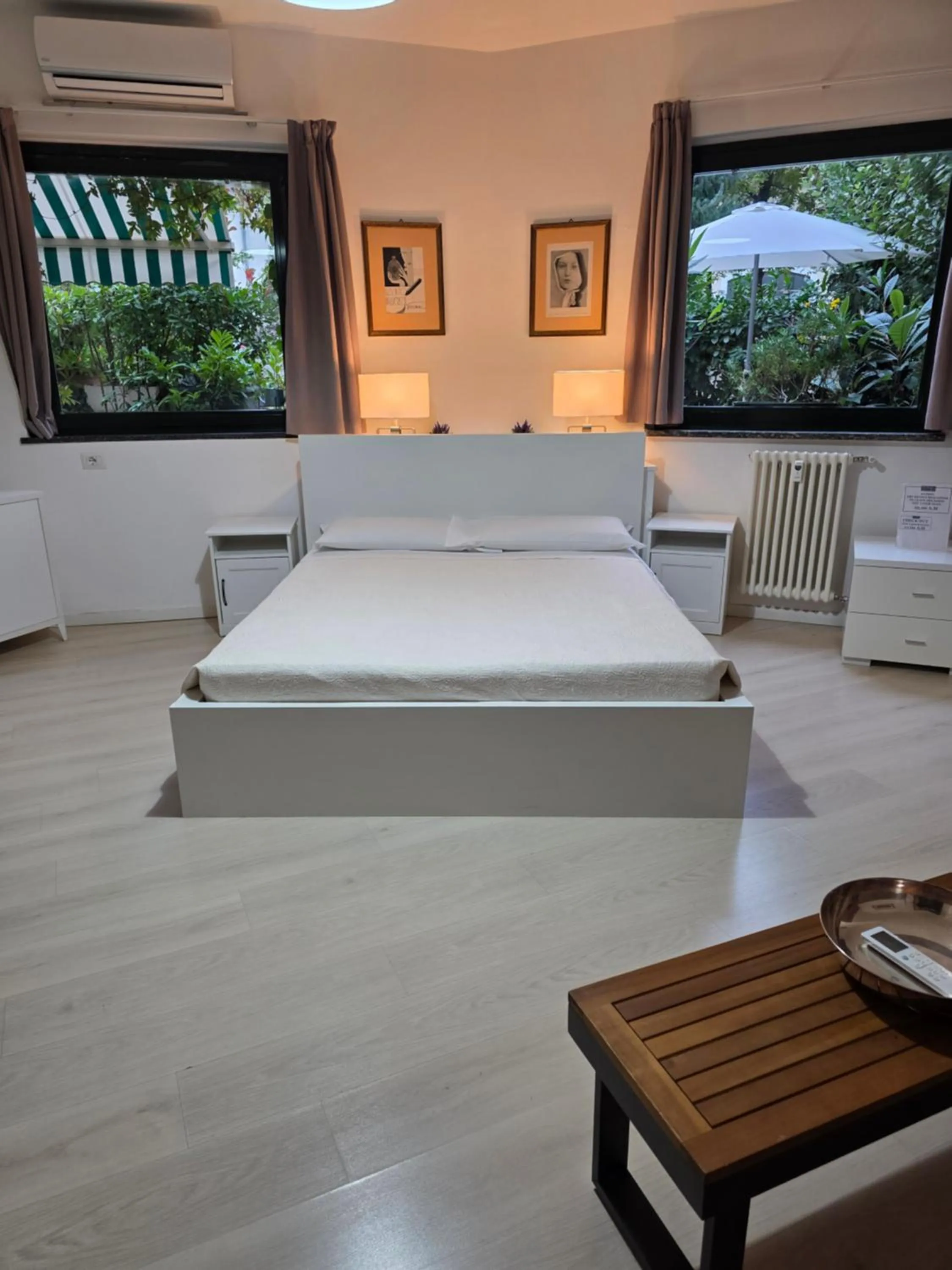 Bed in Victoria Royal Garden