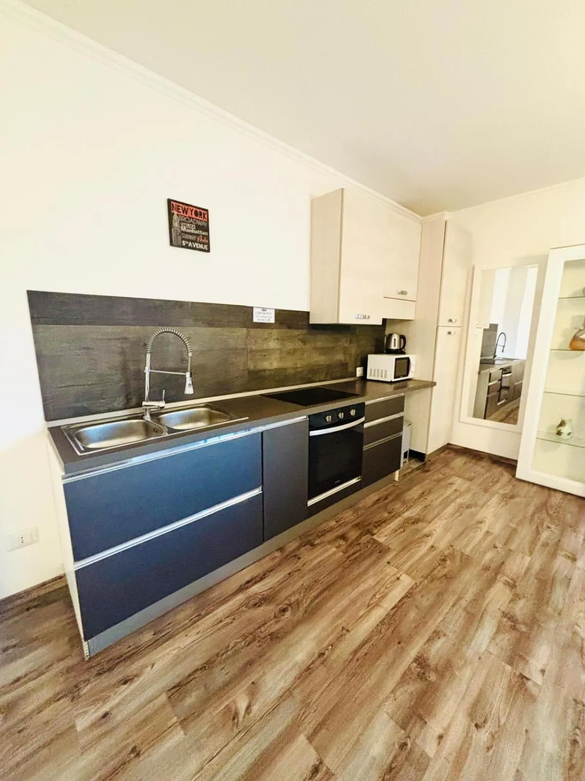 Victoria Royal Garden