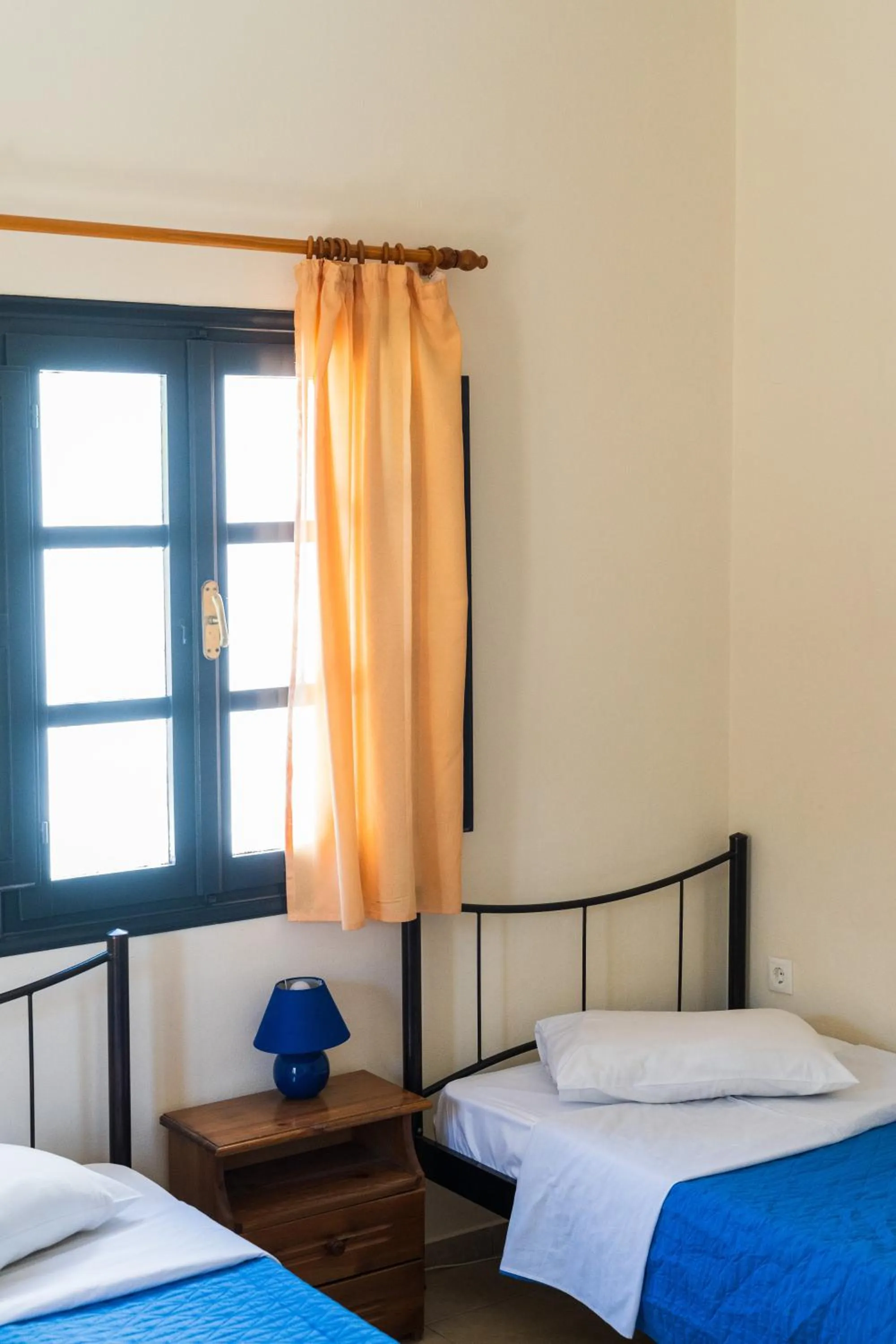 Bedroom, Bed in Soulis Hotel