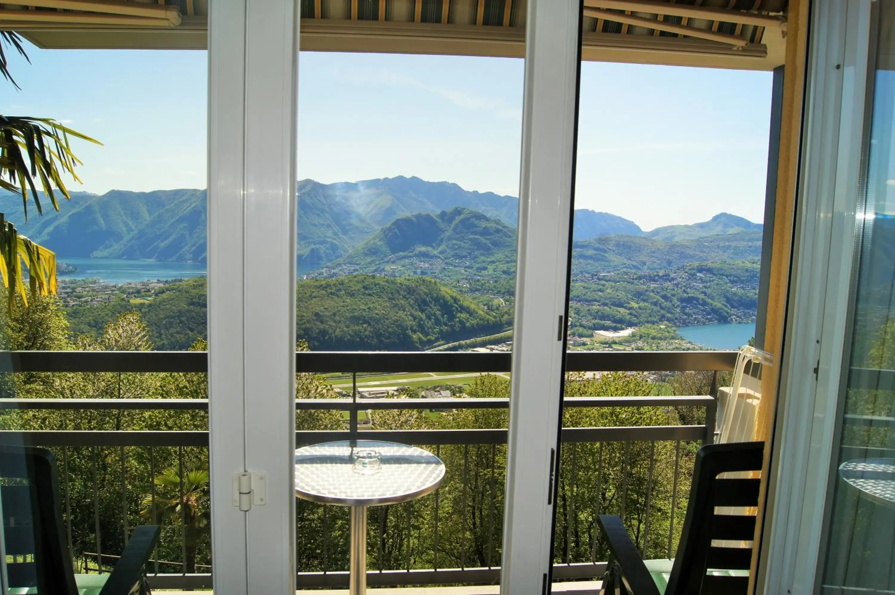 Superior Single Room with Lake View in Al Ponte Superior Single Room with Lake View in Al Ponte