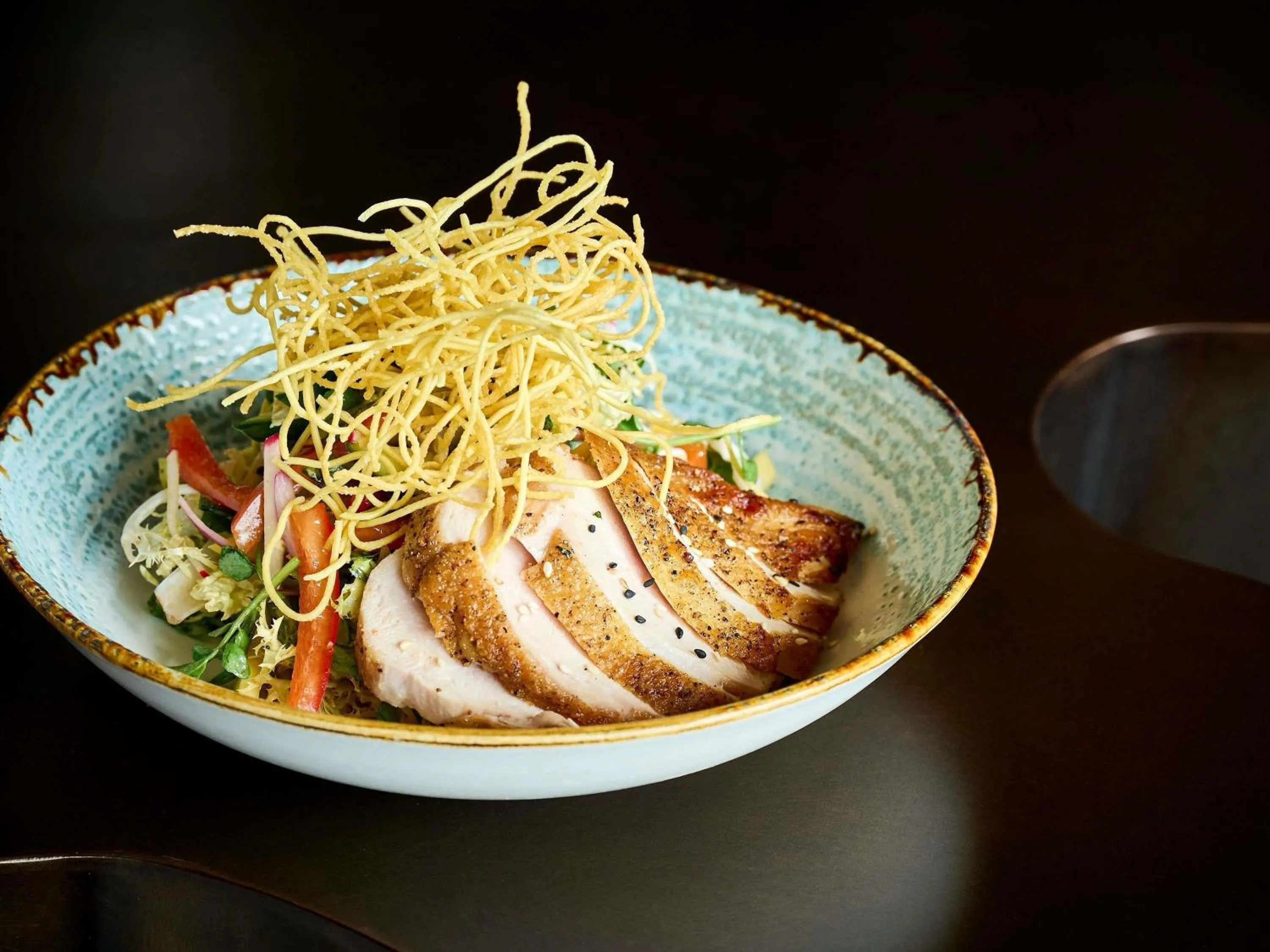 Restaurant/places to eat in Novotel Toronto Vaughan Centre