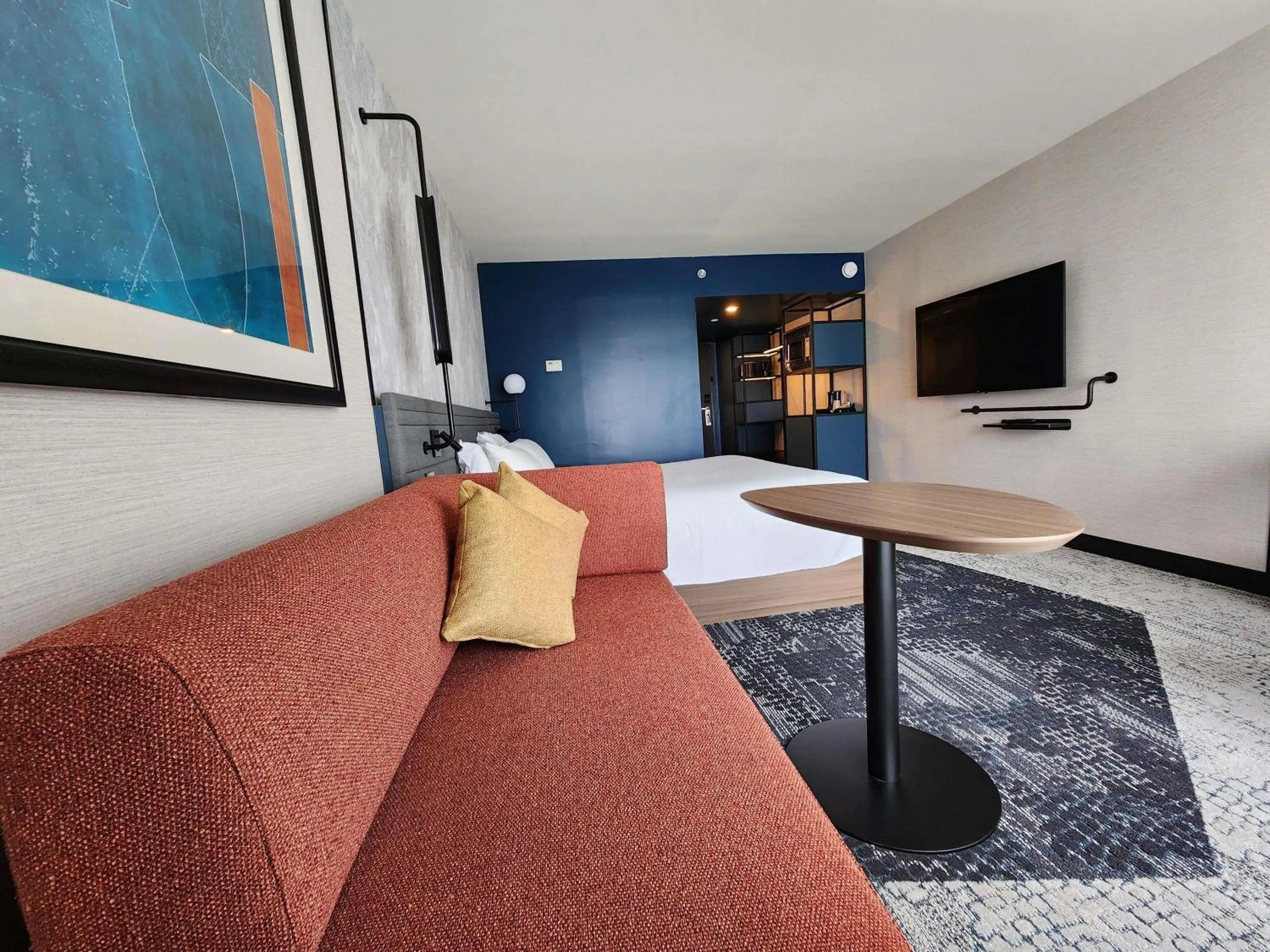 Bedroom, Bed in Novotel Toronto Vaughan Centre