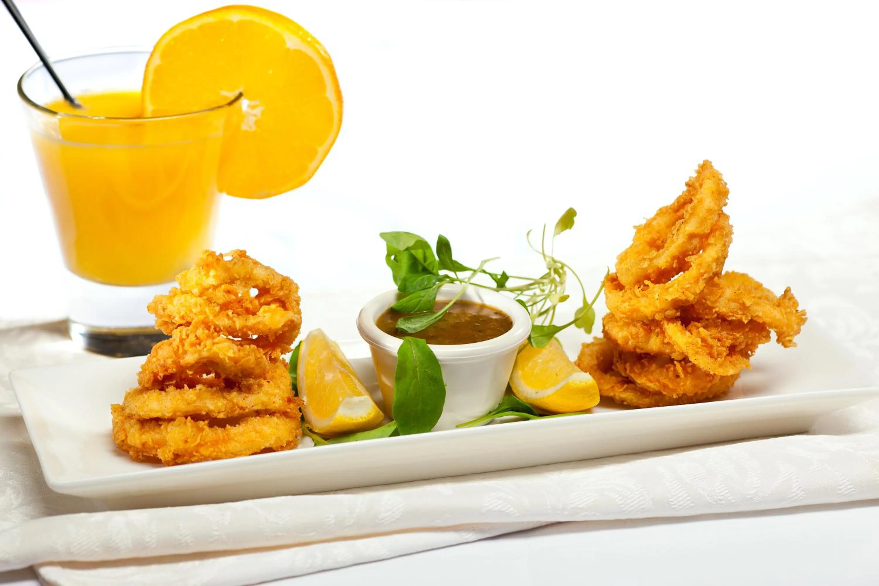 Food and drinks in Novotel Toronto Vaughan Centre