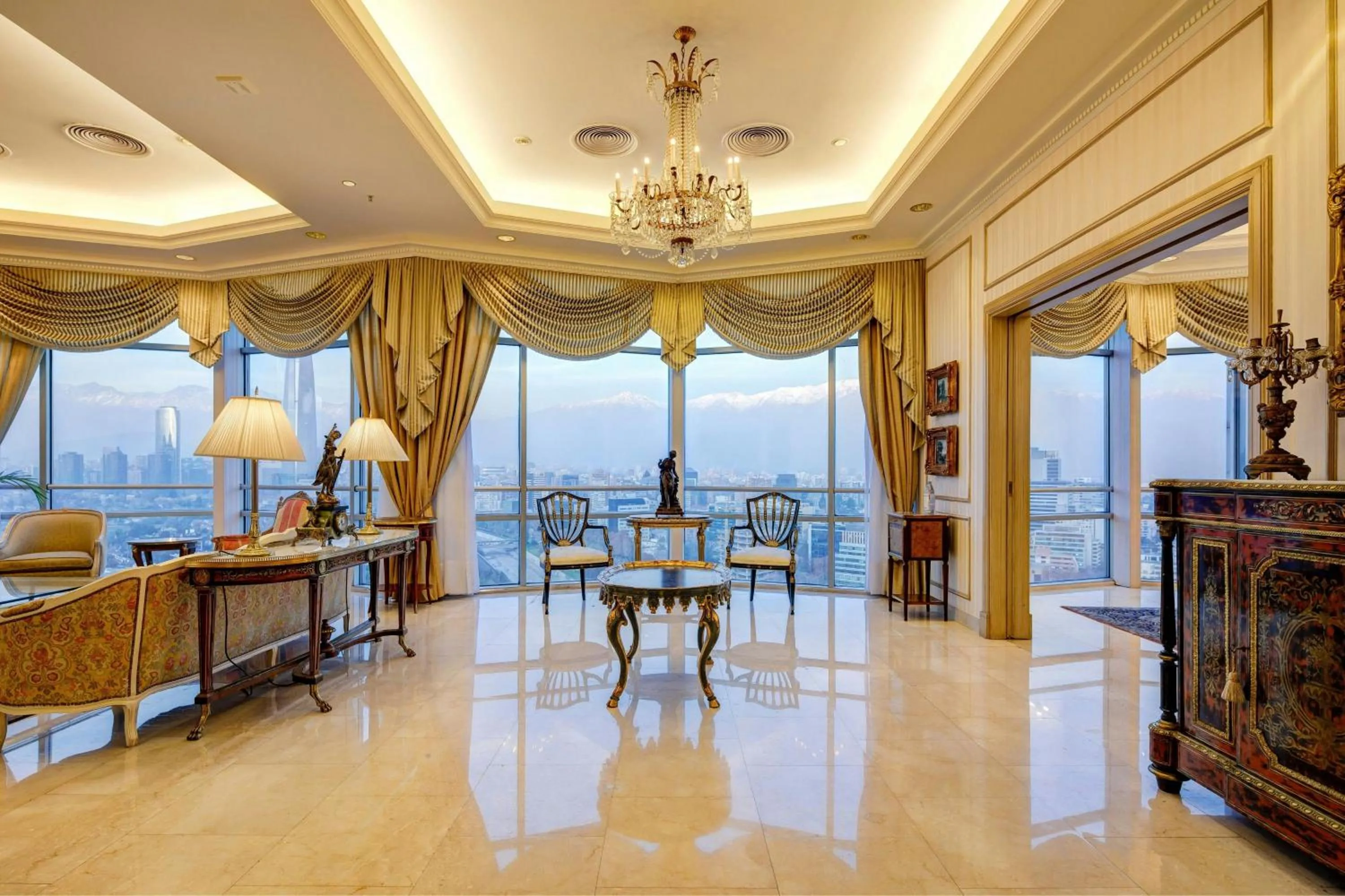 Photo of the whole room in Sheraton Santiago Hotel & Convention Center