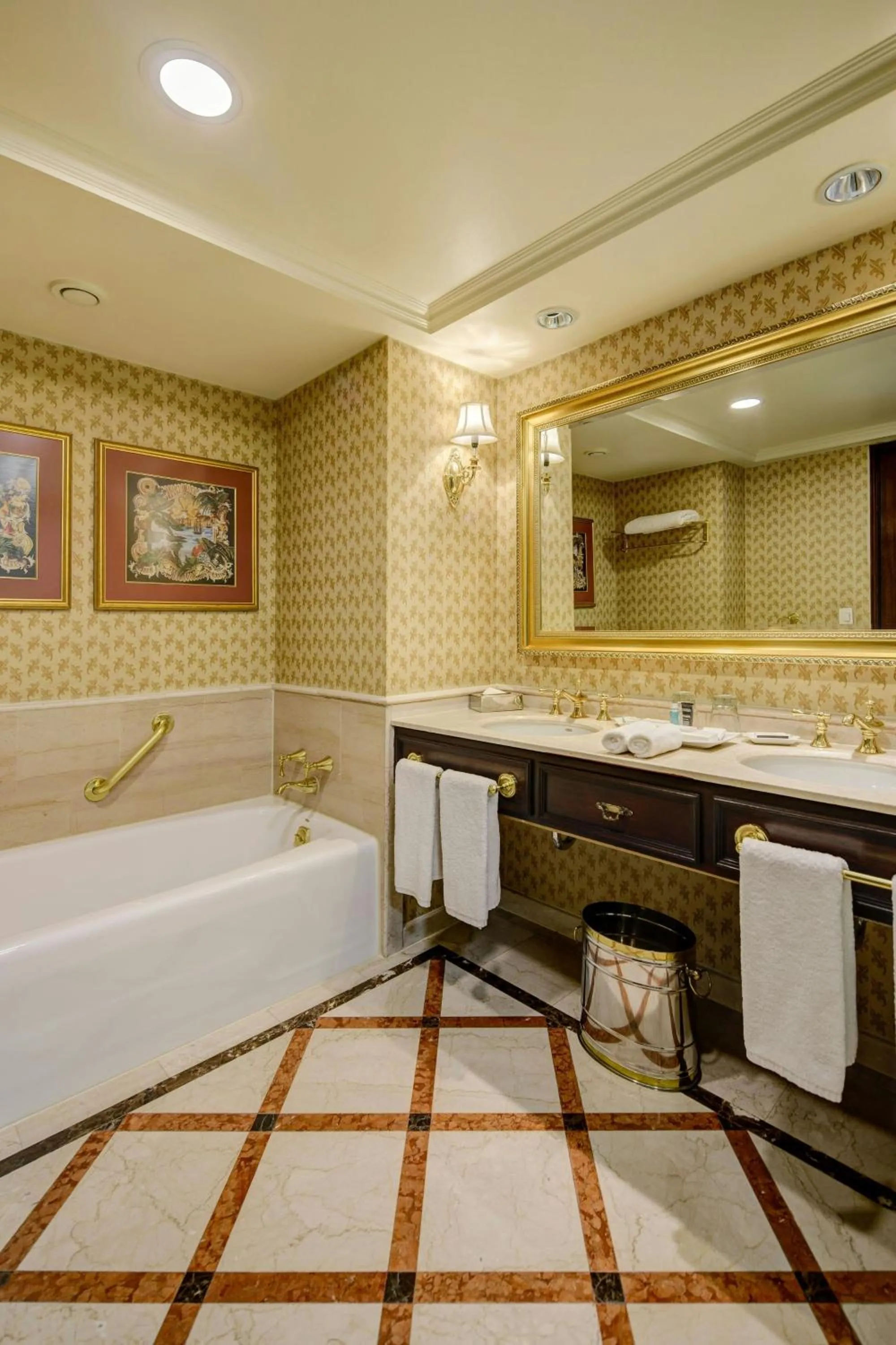 Photo of the whole room in Sheraton Santiago Hotel & Convention Center