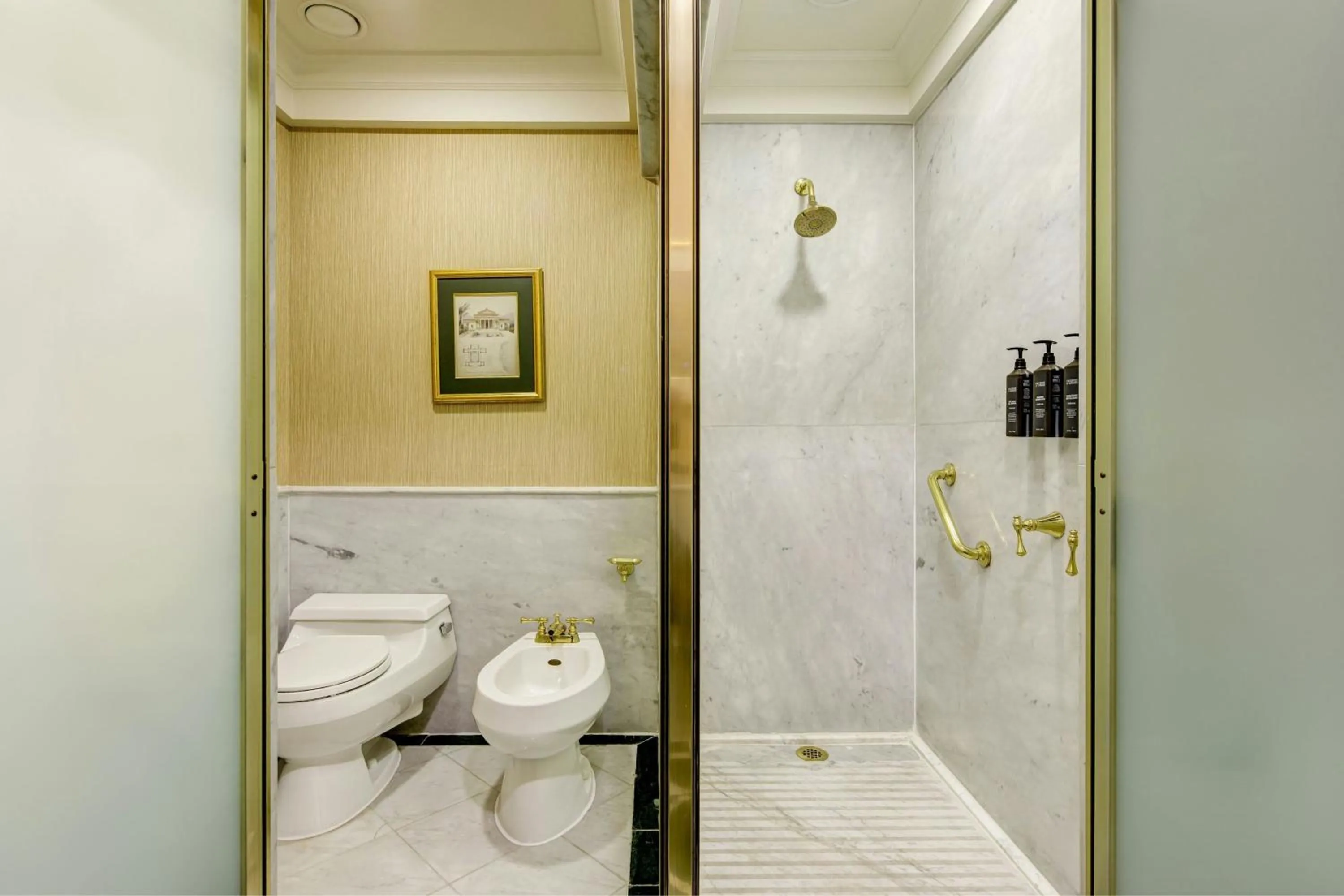 Photo of the whole room in Sheraton Santiago Hotel & Convention Center