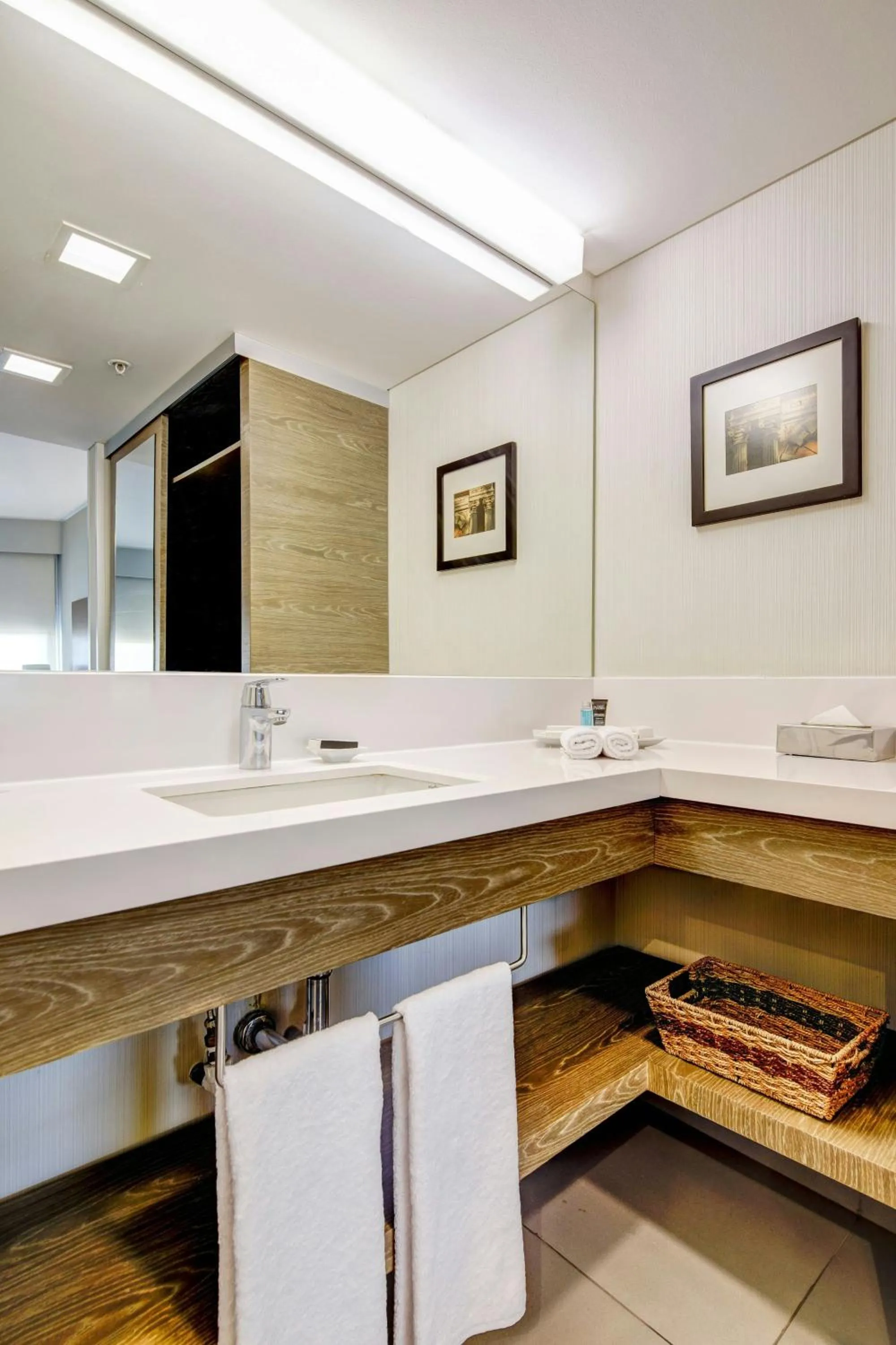 Photo of the whole room in Sheraton Santiago Hotel & Convention Center