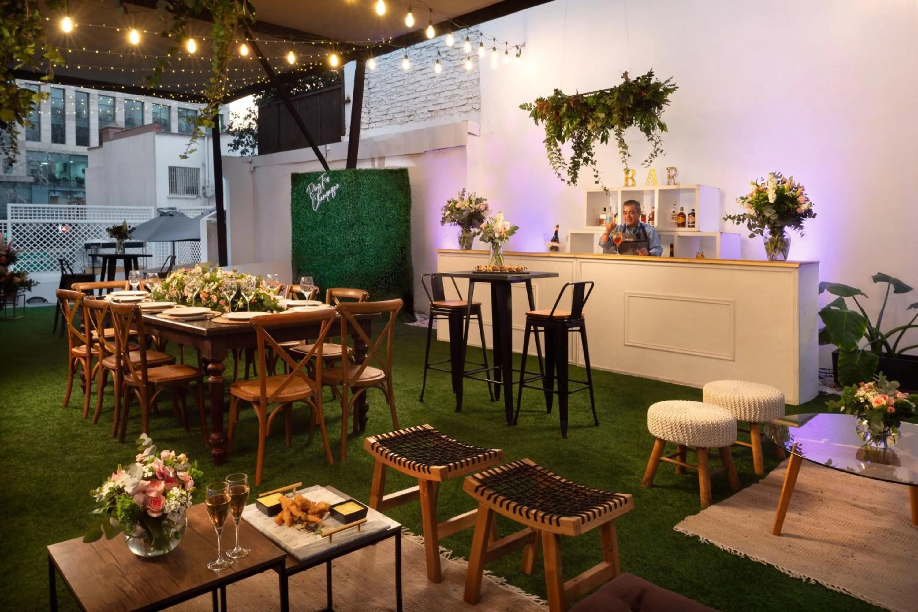 Meeting/conference room in Four Points by Sheraton Santiago