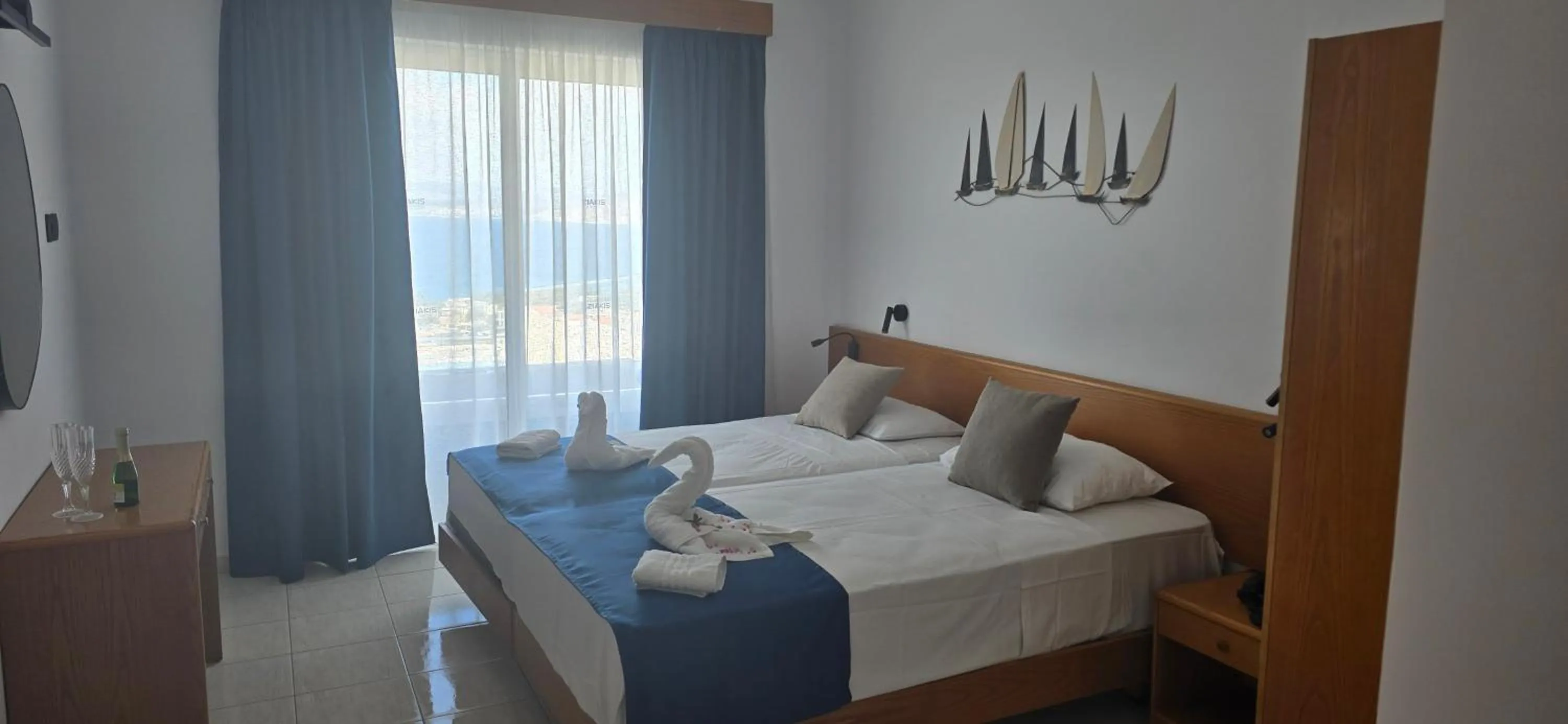 Bed in Lindos Nest