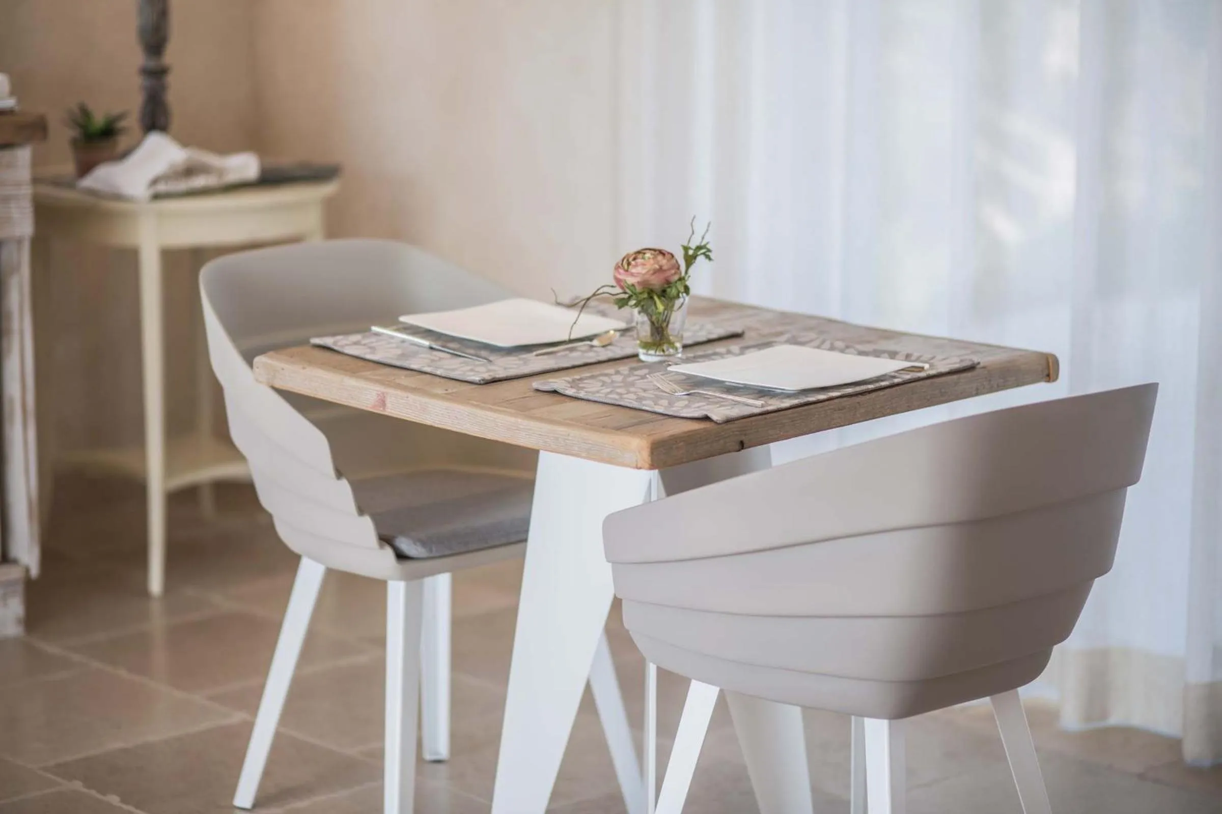 Lounge or bar in Le Scuderie - Castello Monaci