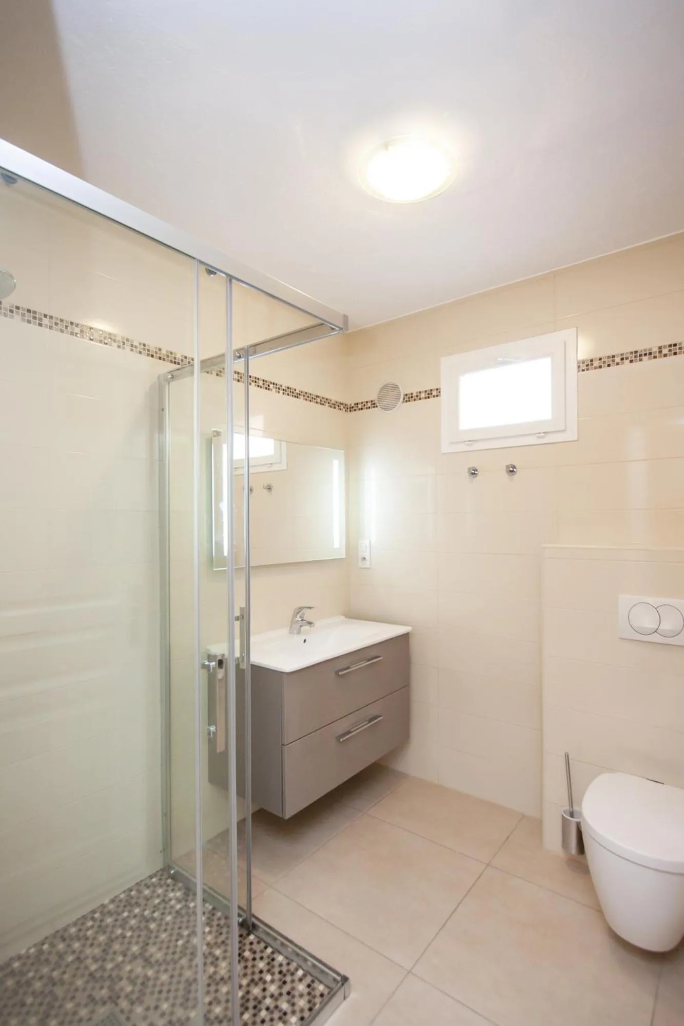 Bathroom in Hôtel et Résidence Ta Kladia - Omigna