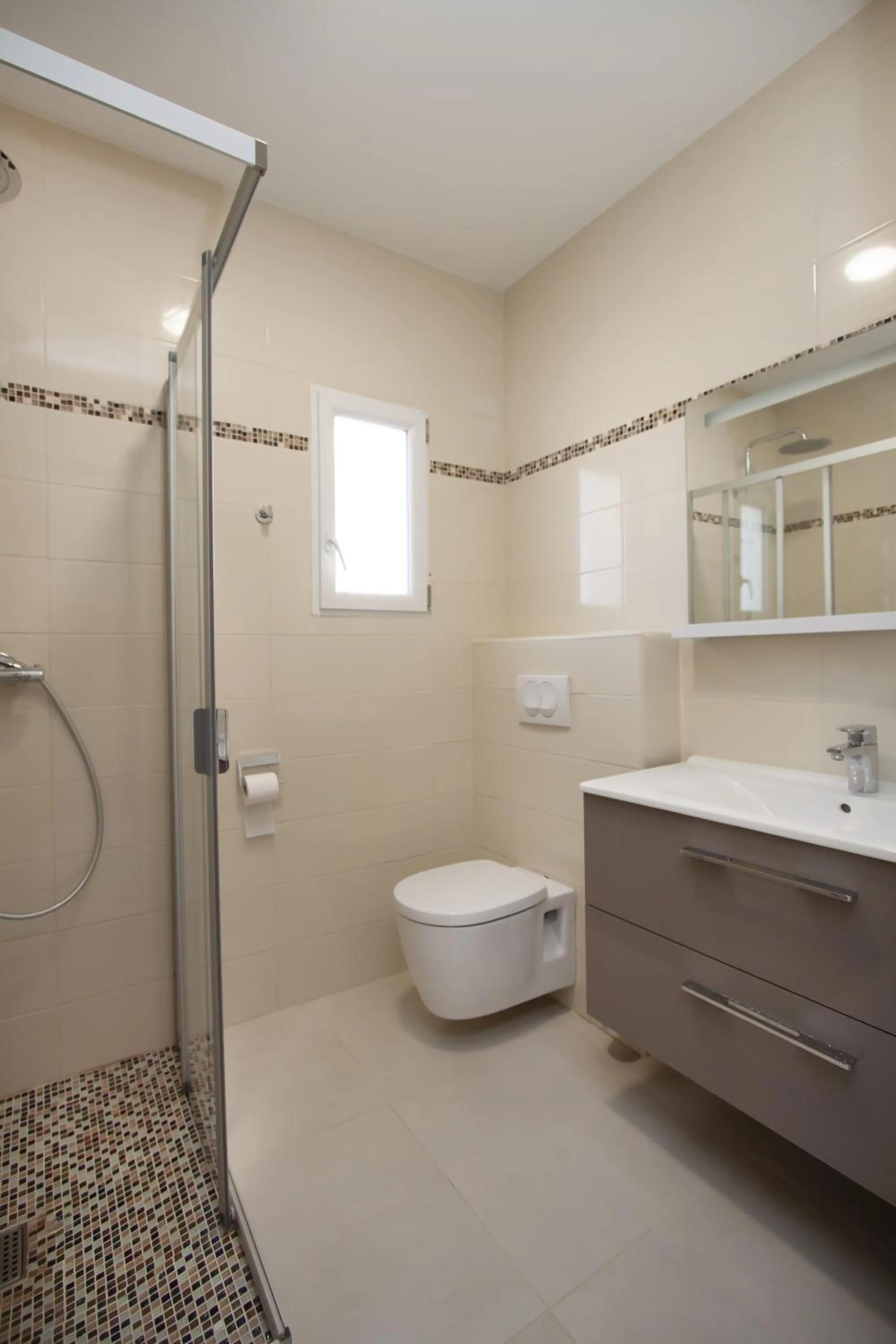 Bathroom in Hôtel et Résidence Ta Kladia - Omigna