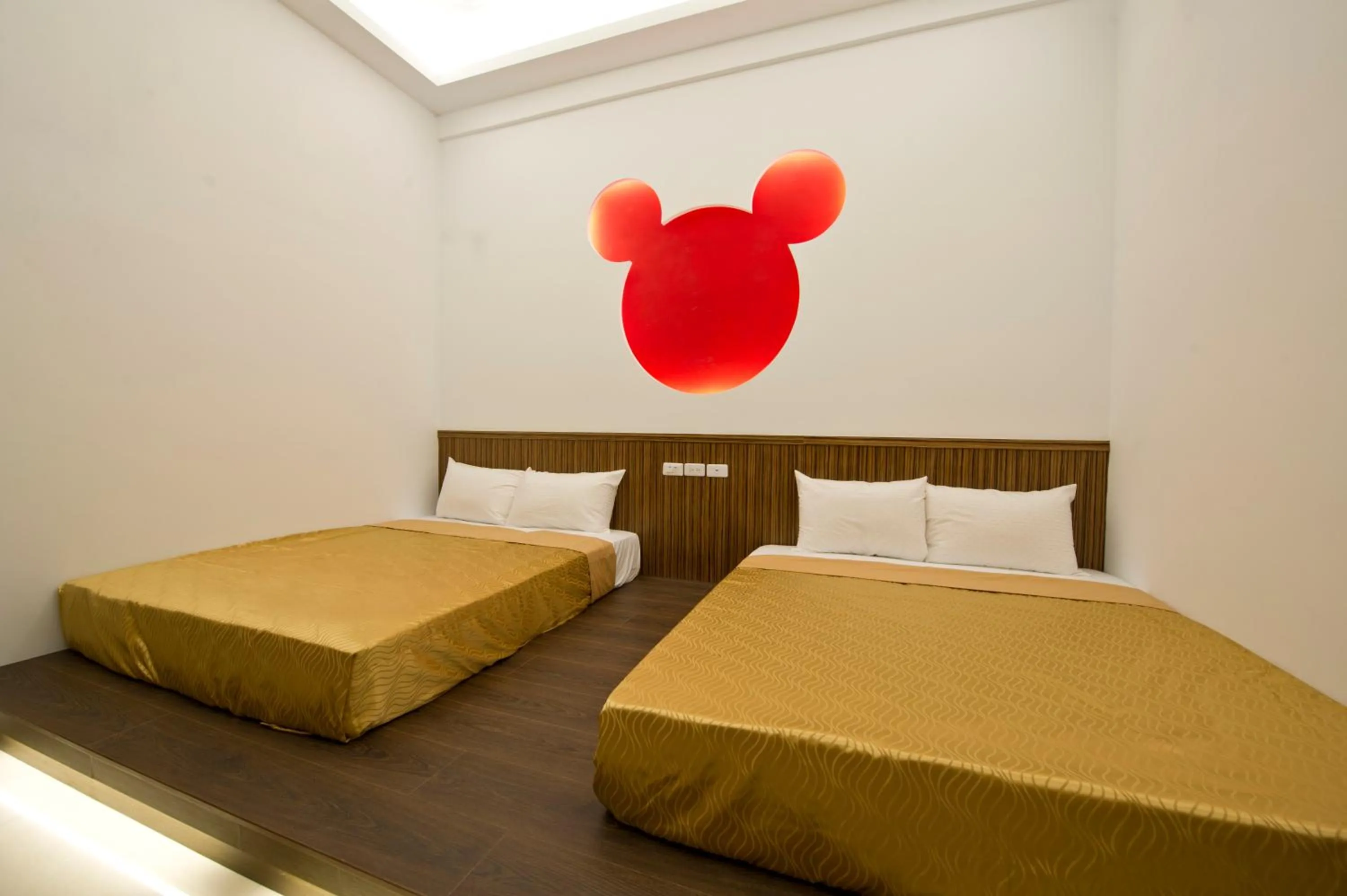 Property building, Bed in Donggang Neptune Hall