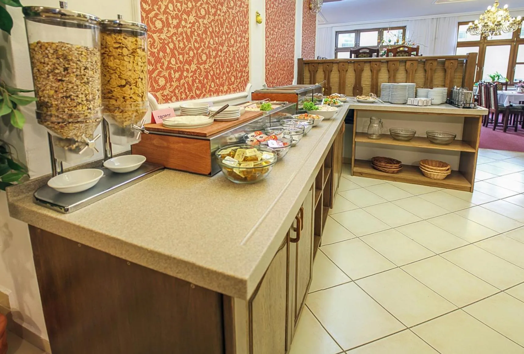 Buffet breakfast in LD Morava