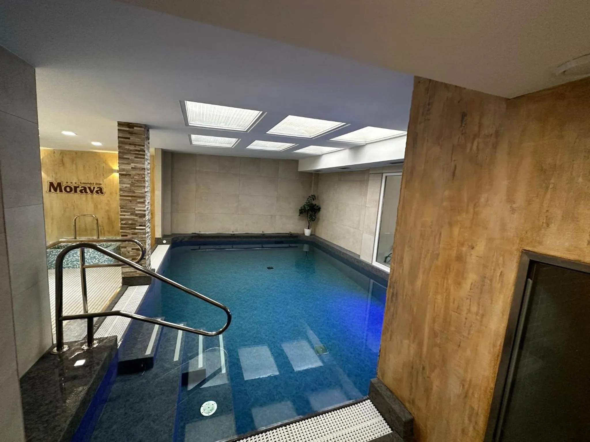 Swimming pool in LD Morava