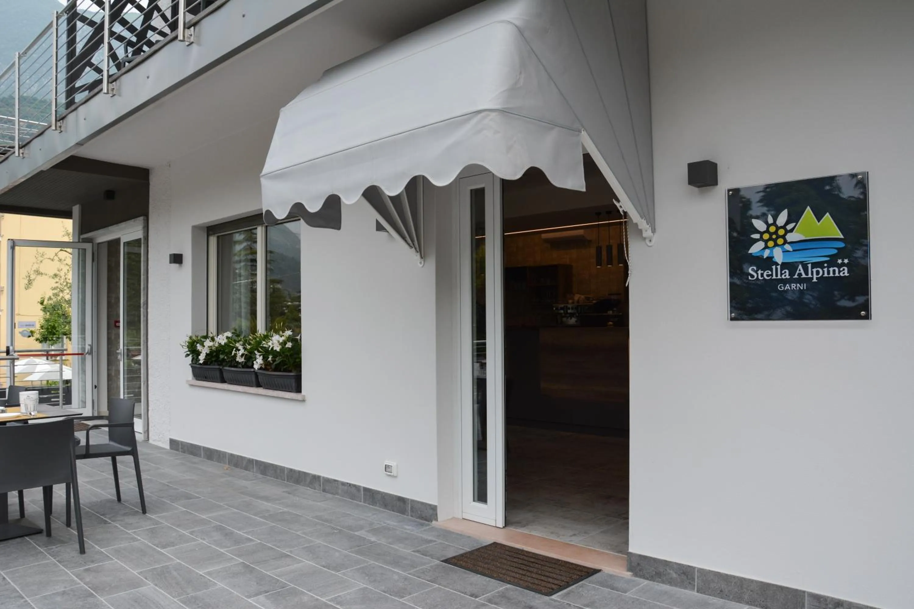 Facade/entrance in Hotel Stella Alpina