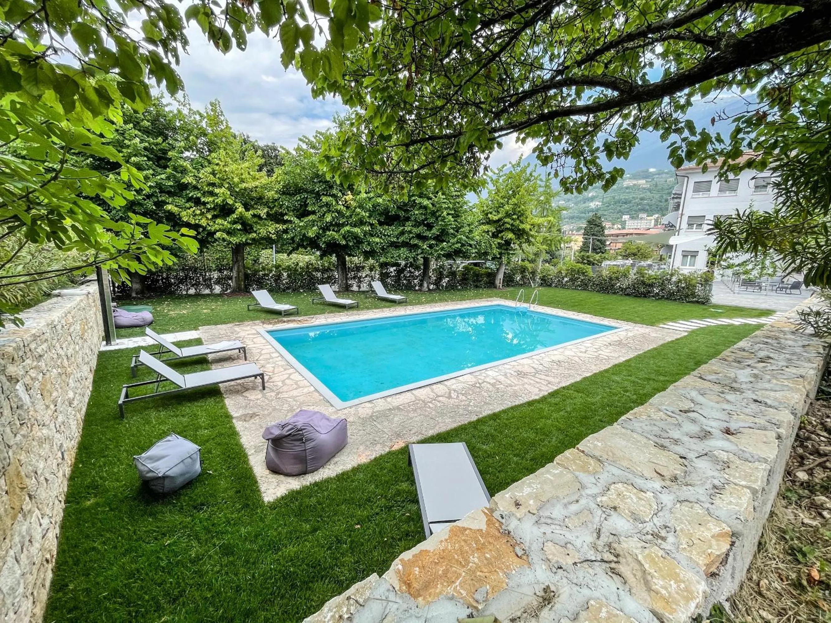 Swimming pool in Hotel Stella Alpina