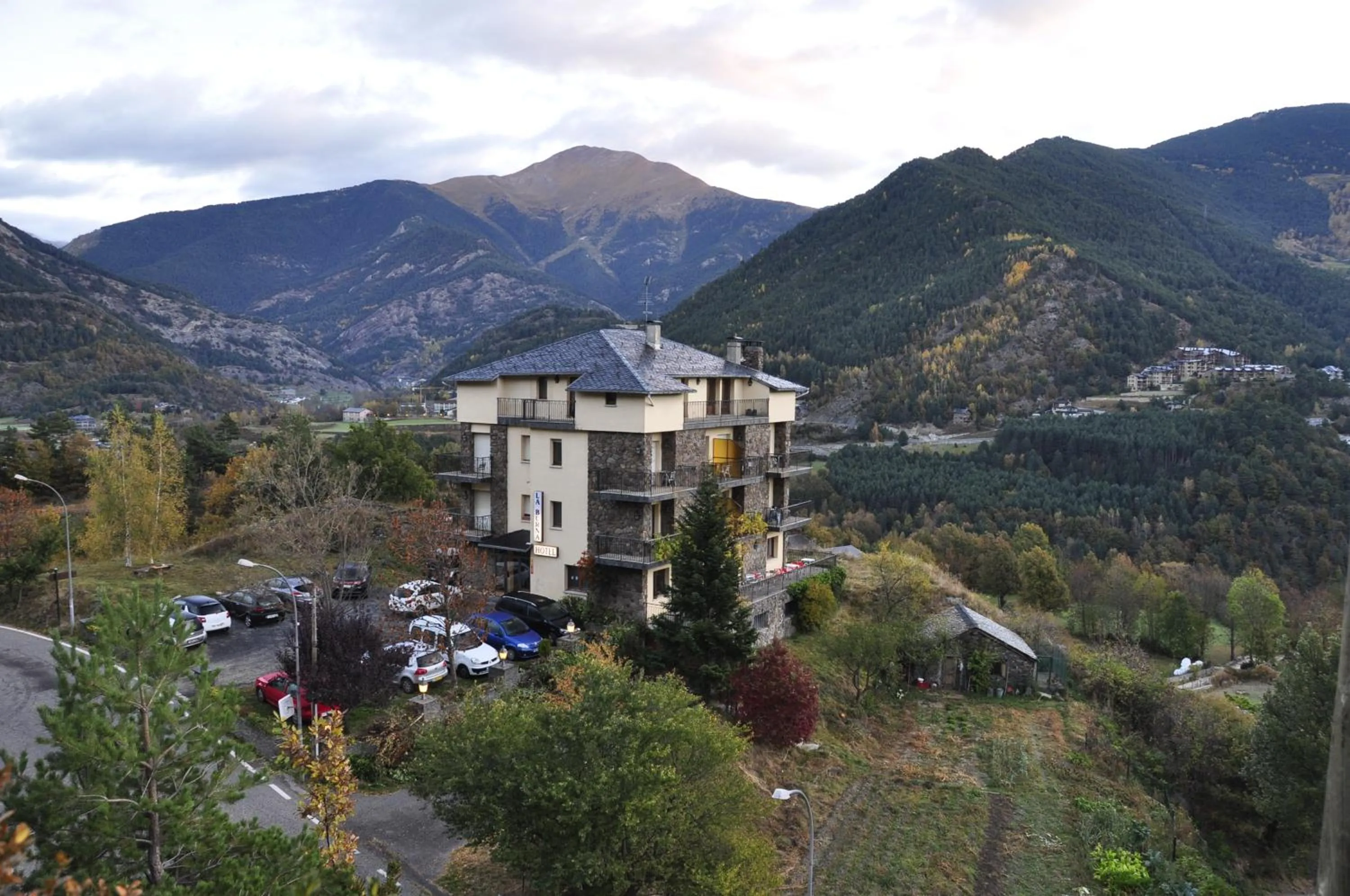Bird's eye view in Hotel La Burna Panoràmic