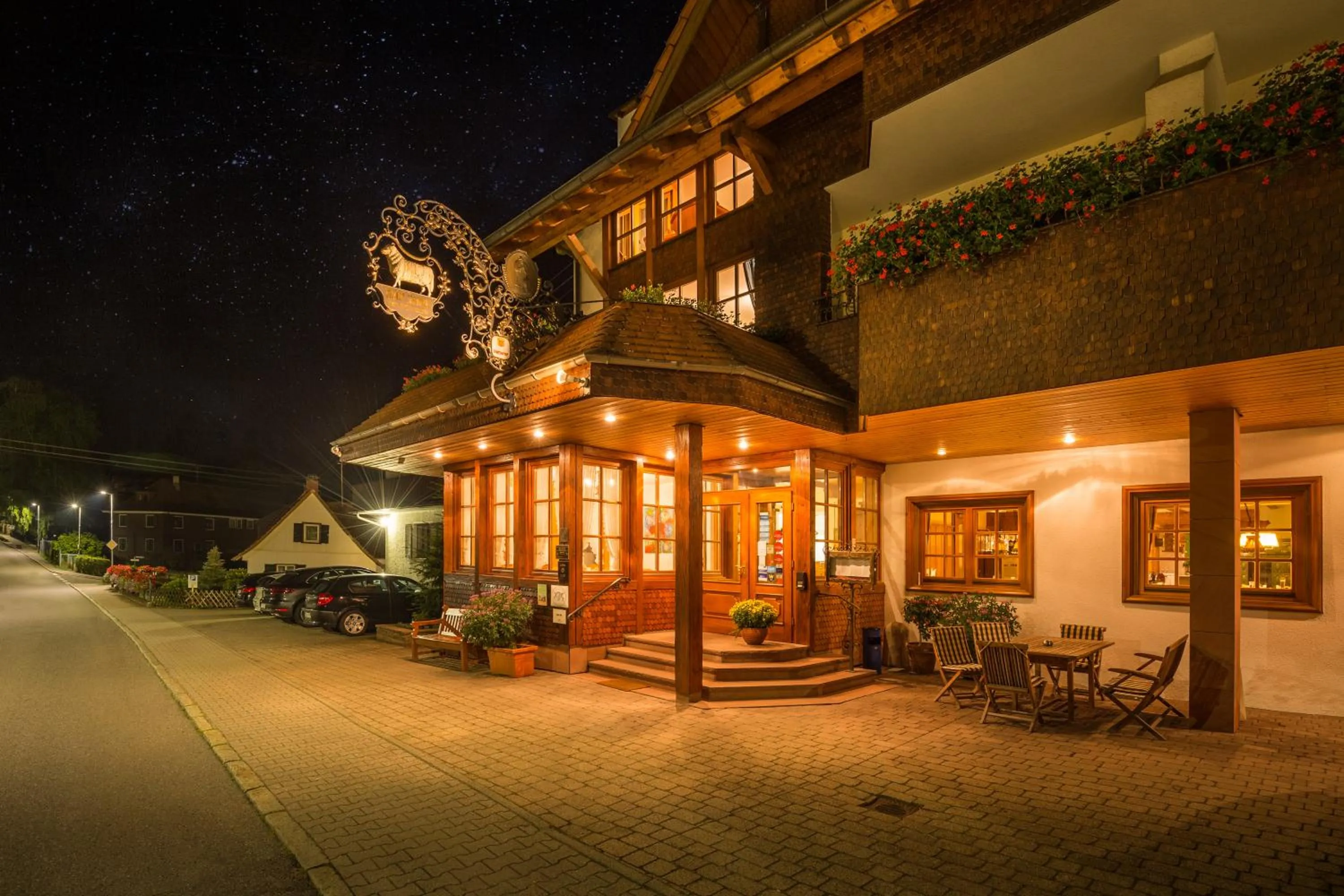 Property building in Hotel Restaurant Vinothek LAMM