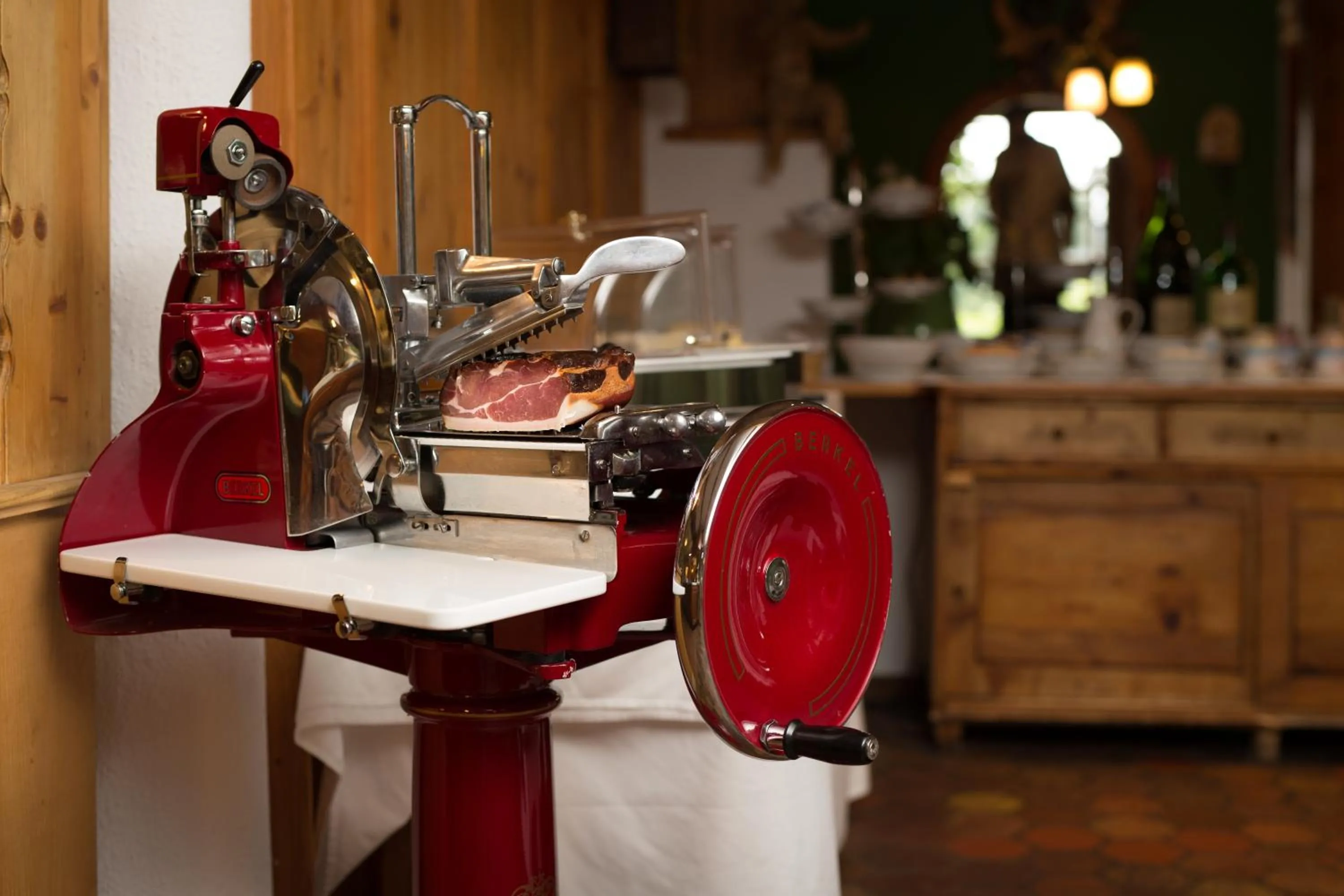 Breakfast in Hotel Restaurant Vinothek LAMM