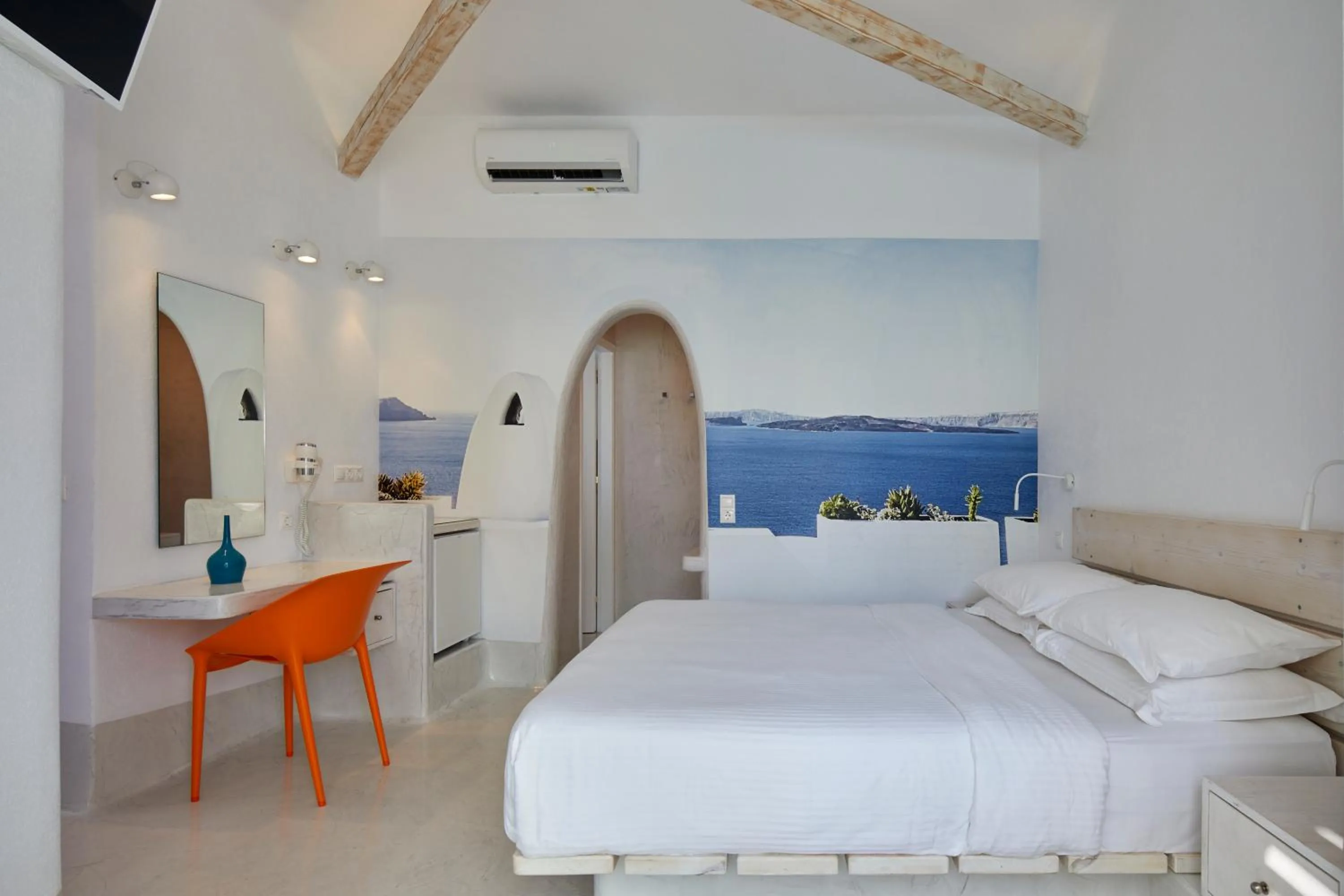 Bed in Kouros Village Hotel - Adults Only