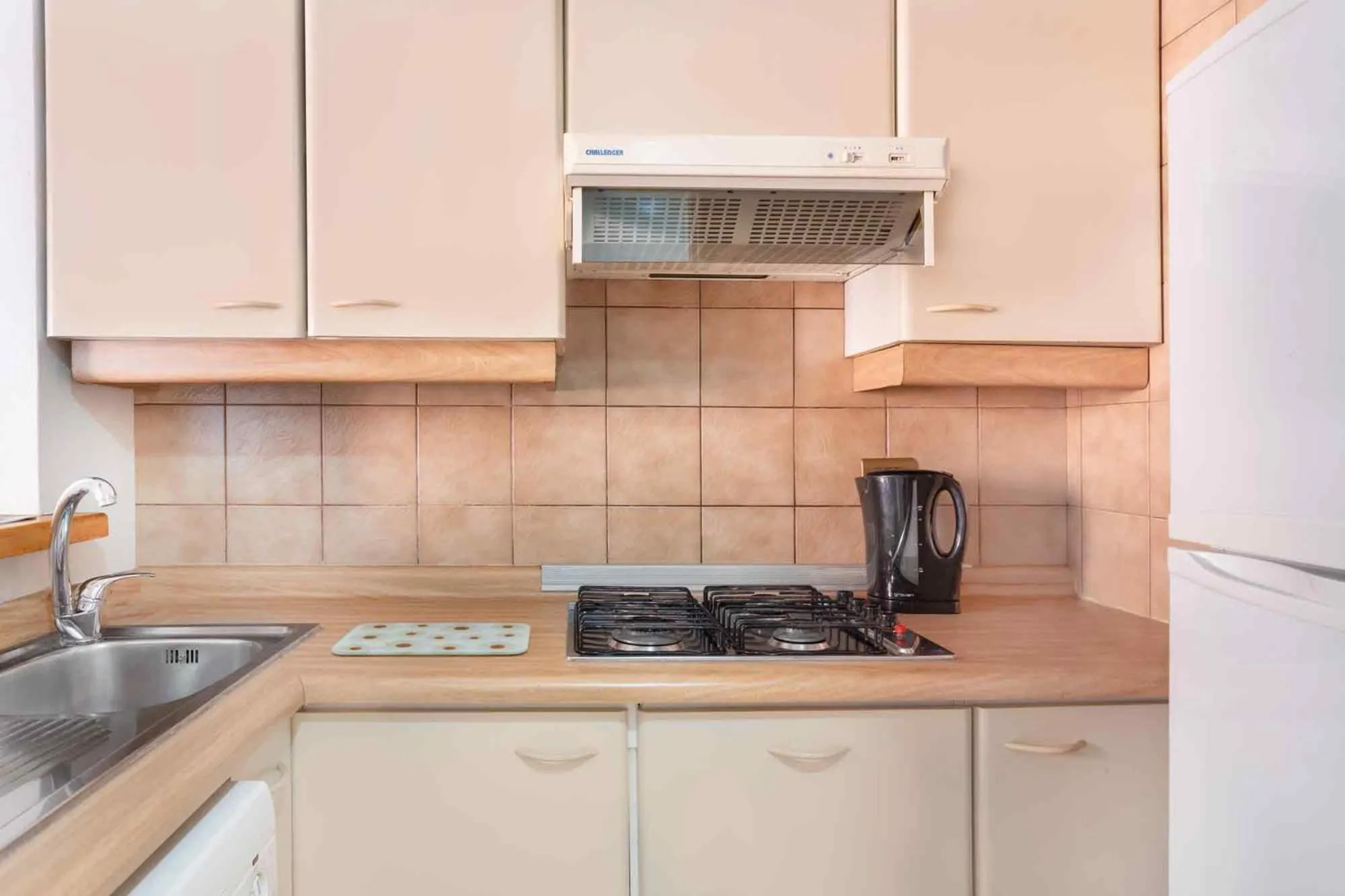 Kitchen or kitchenette in Santa Magdalena Apartments