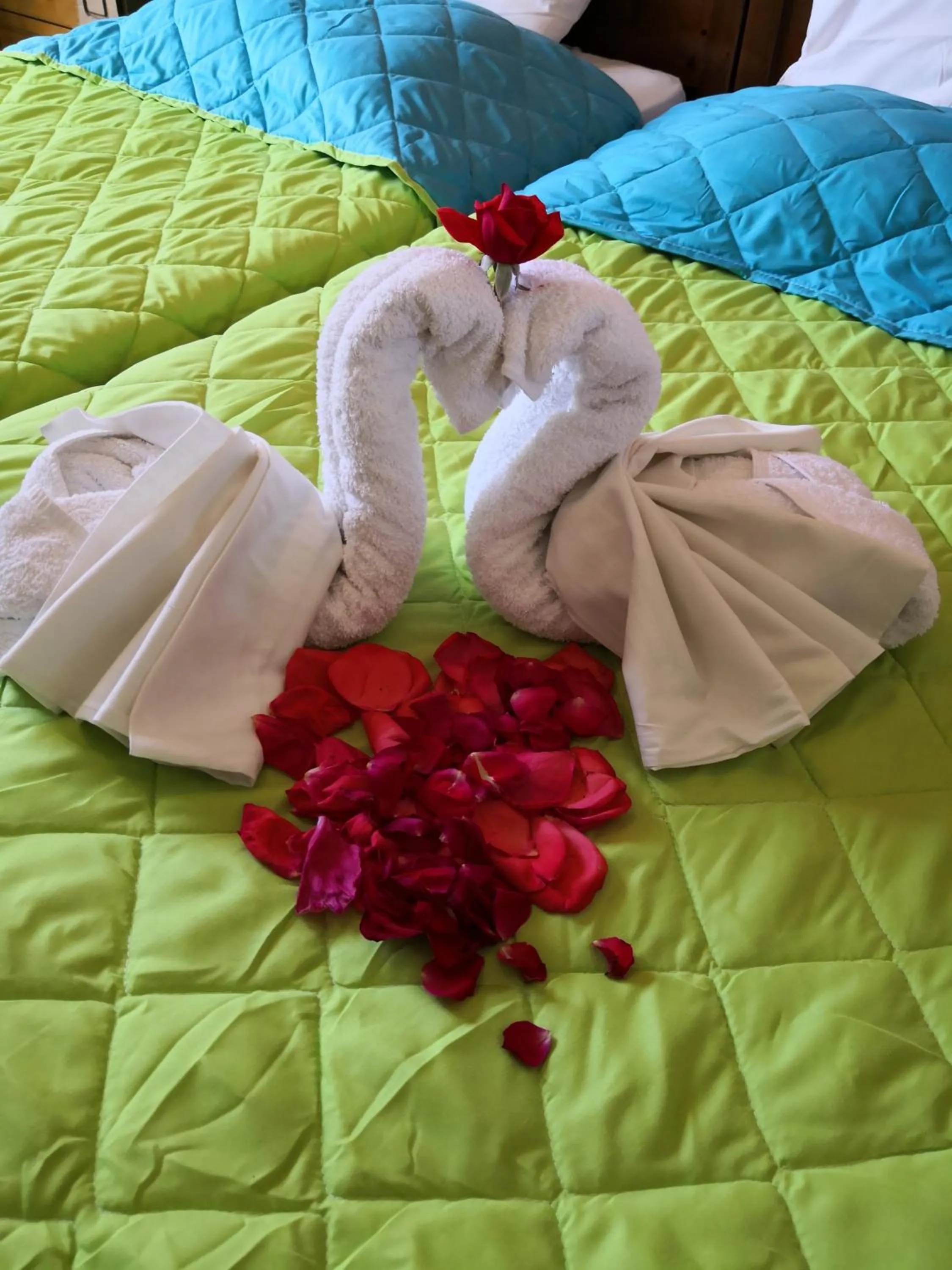 Bed in Yiannis Apartments