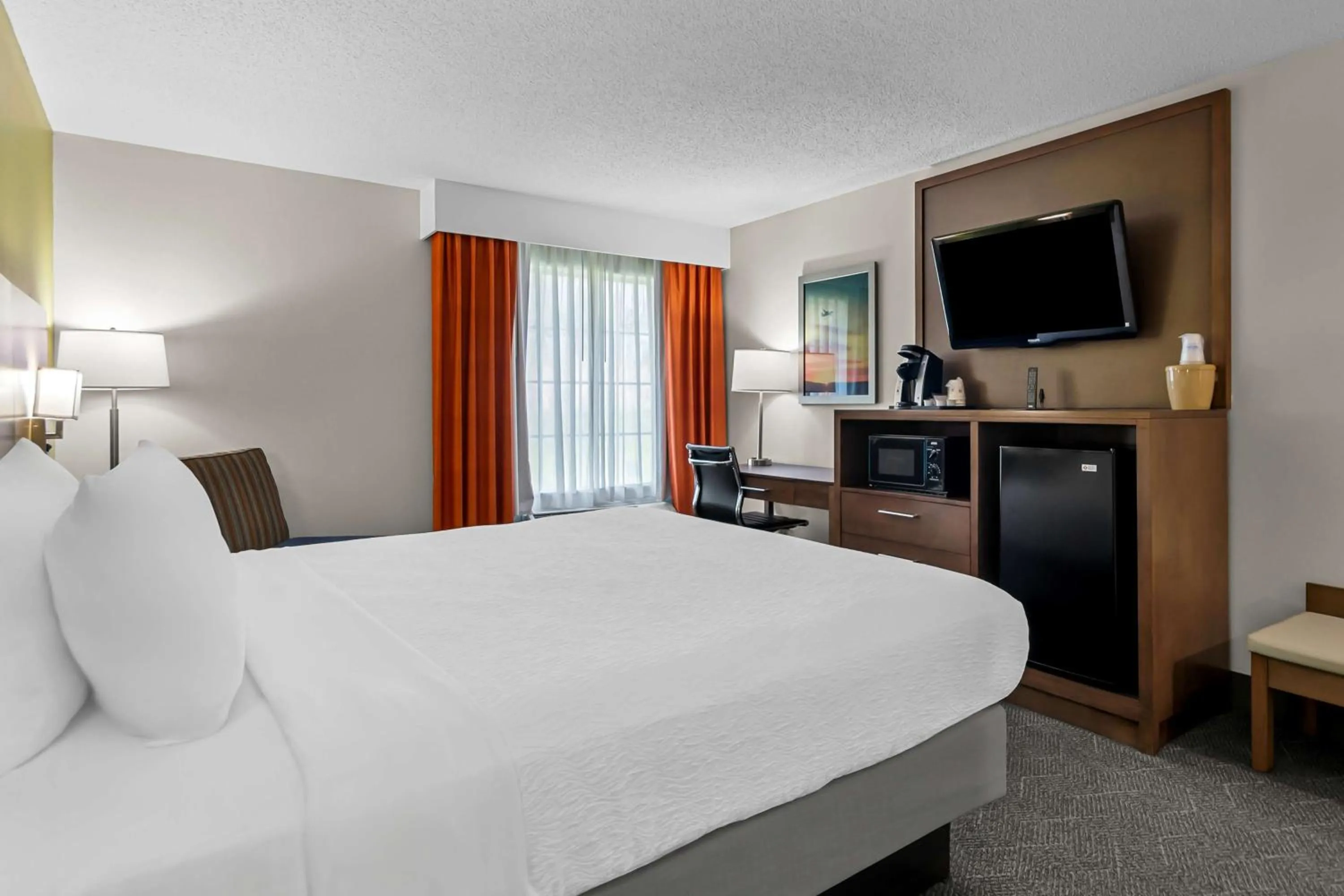 Bedroom, Bed in Best Western Niceville - Eglin AFB Hotel