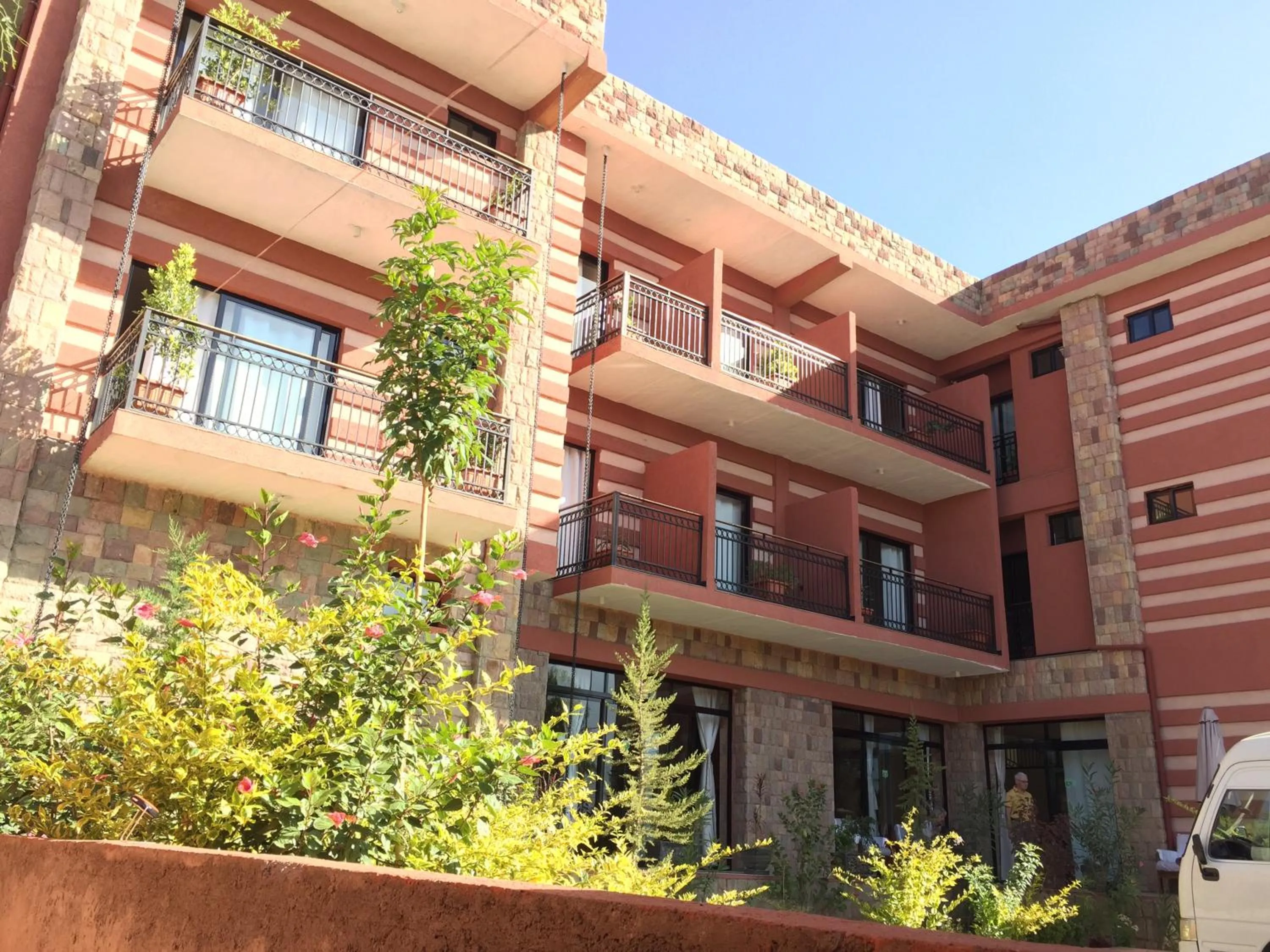 Facade/entrance in Harbe Hotel