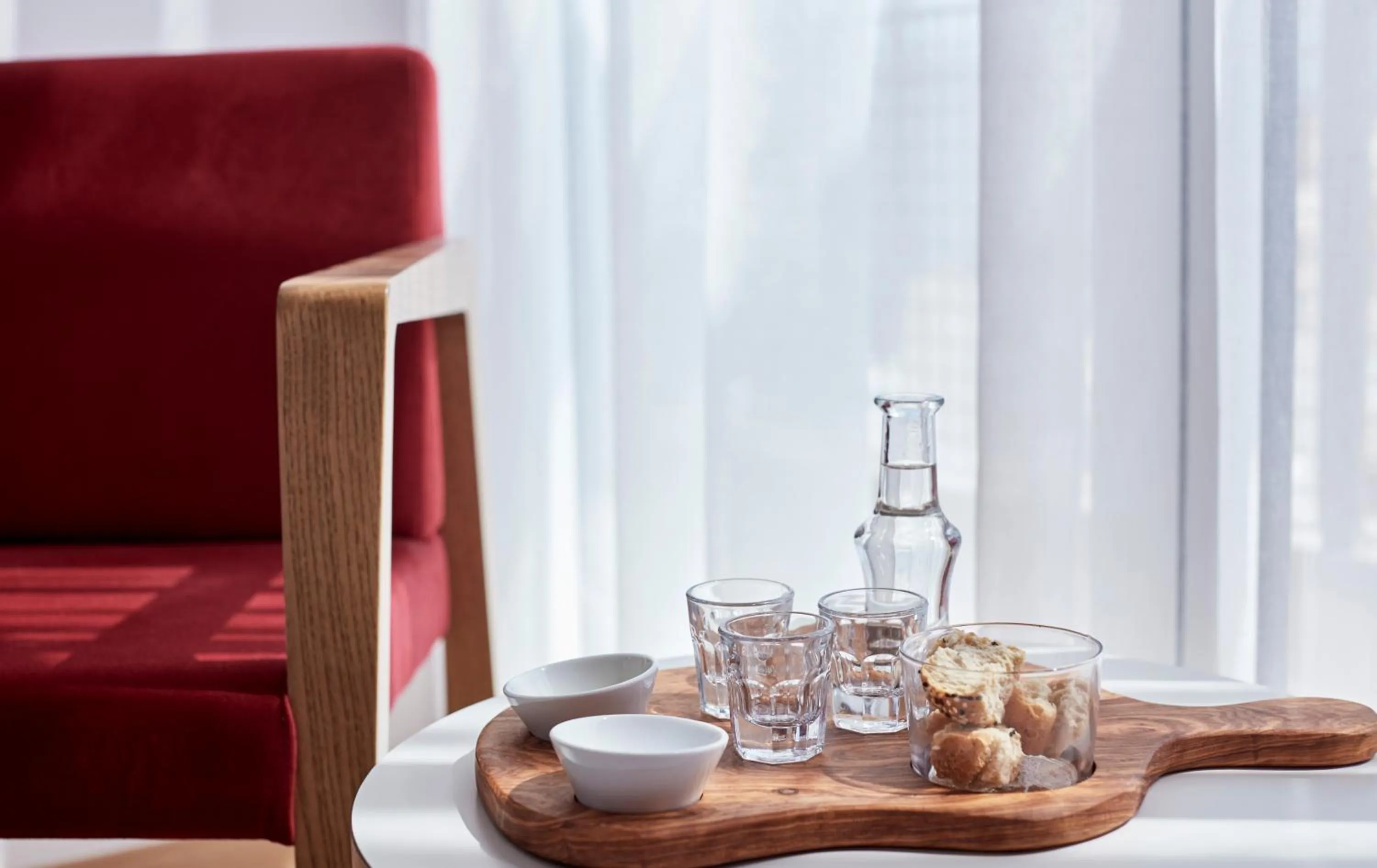 Food and drinks in Olive Green Hotel