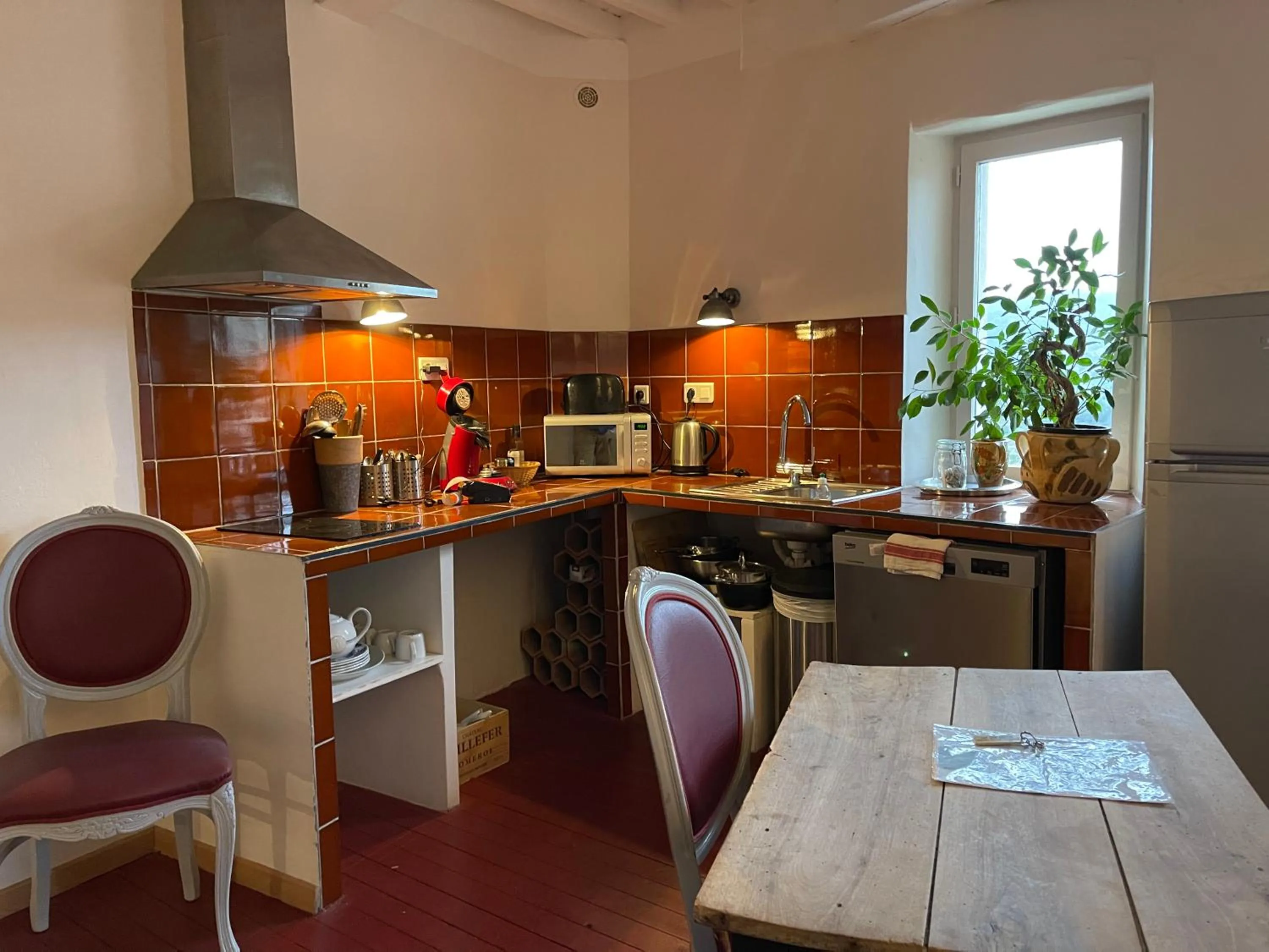 Coffee/tea facilities in Hôtel Particulier des Lumières