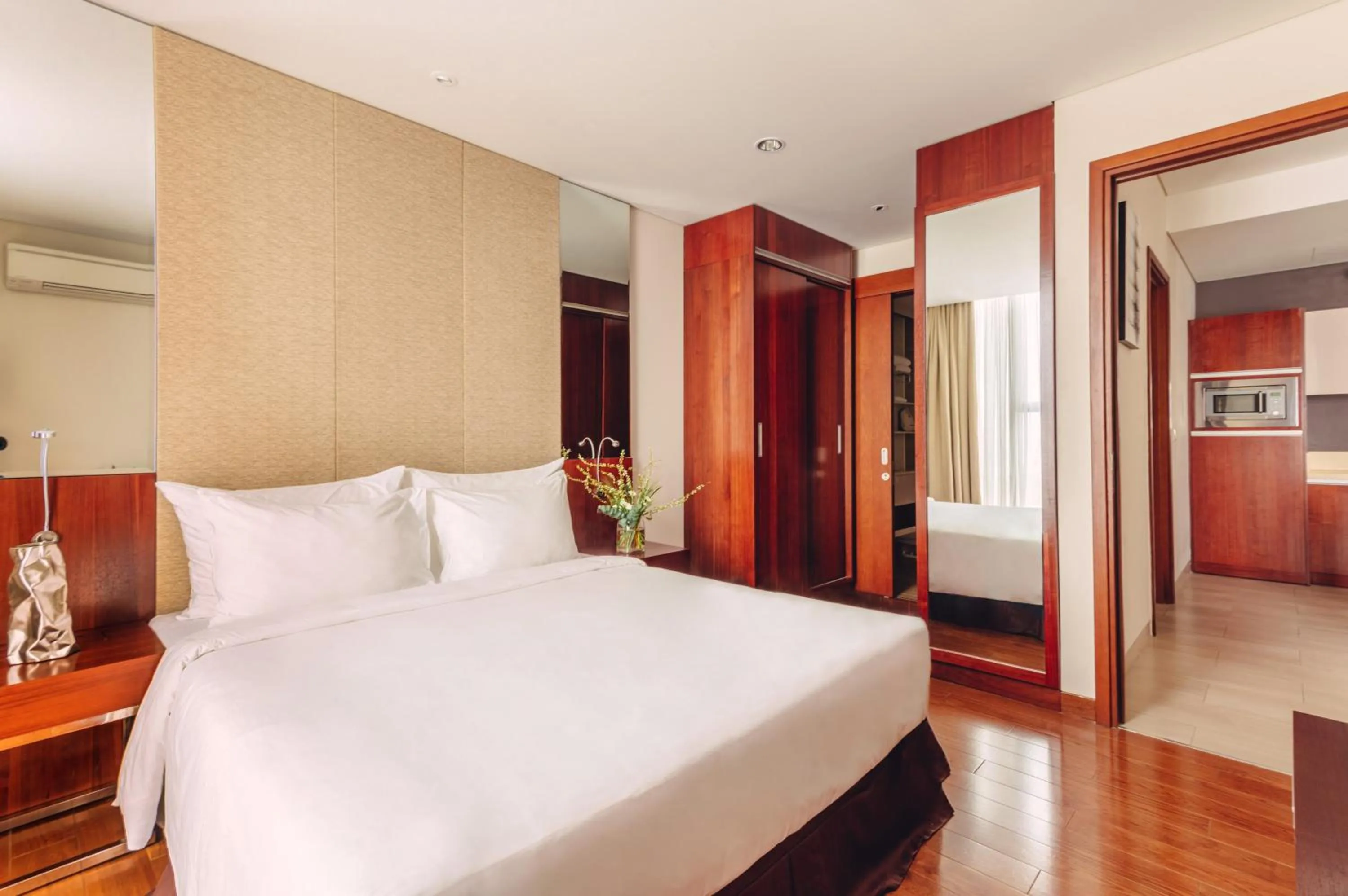 Bedroom, Bed in SILA Urban Living