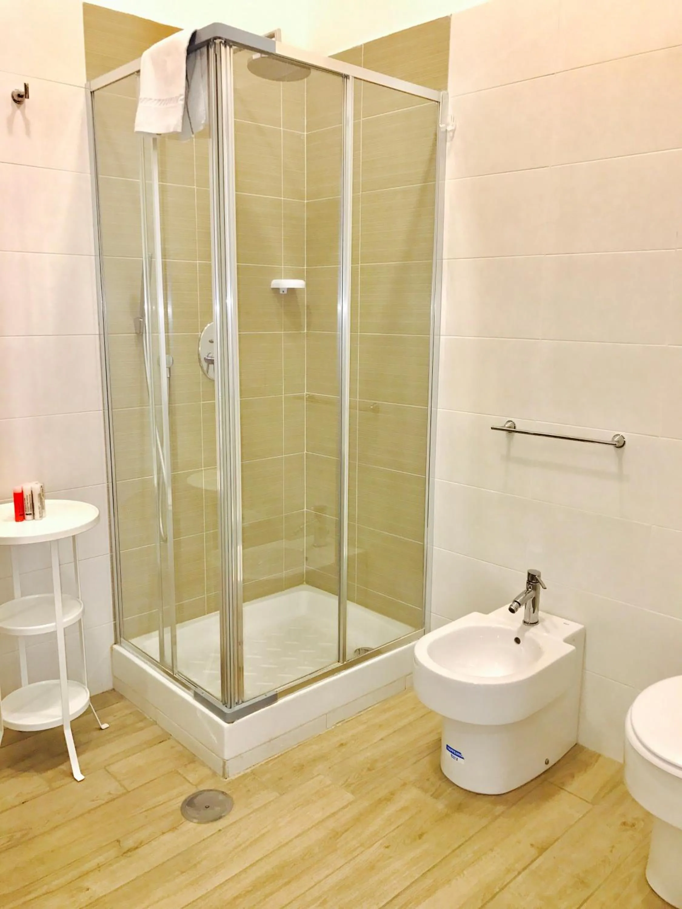 Shower in B&B Funikuli Funikula