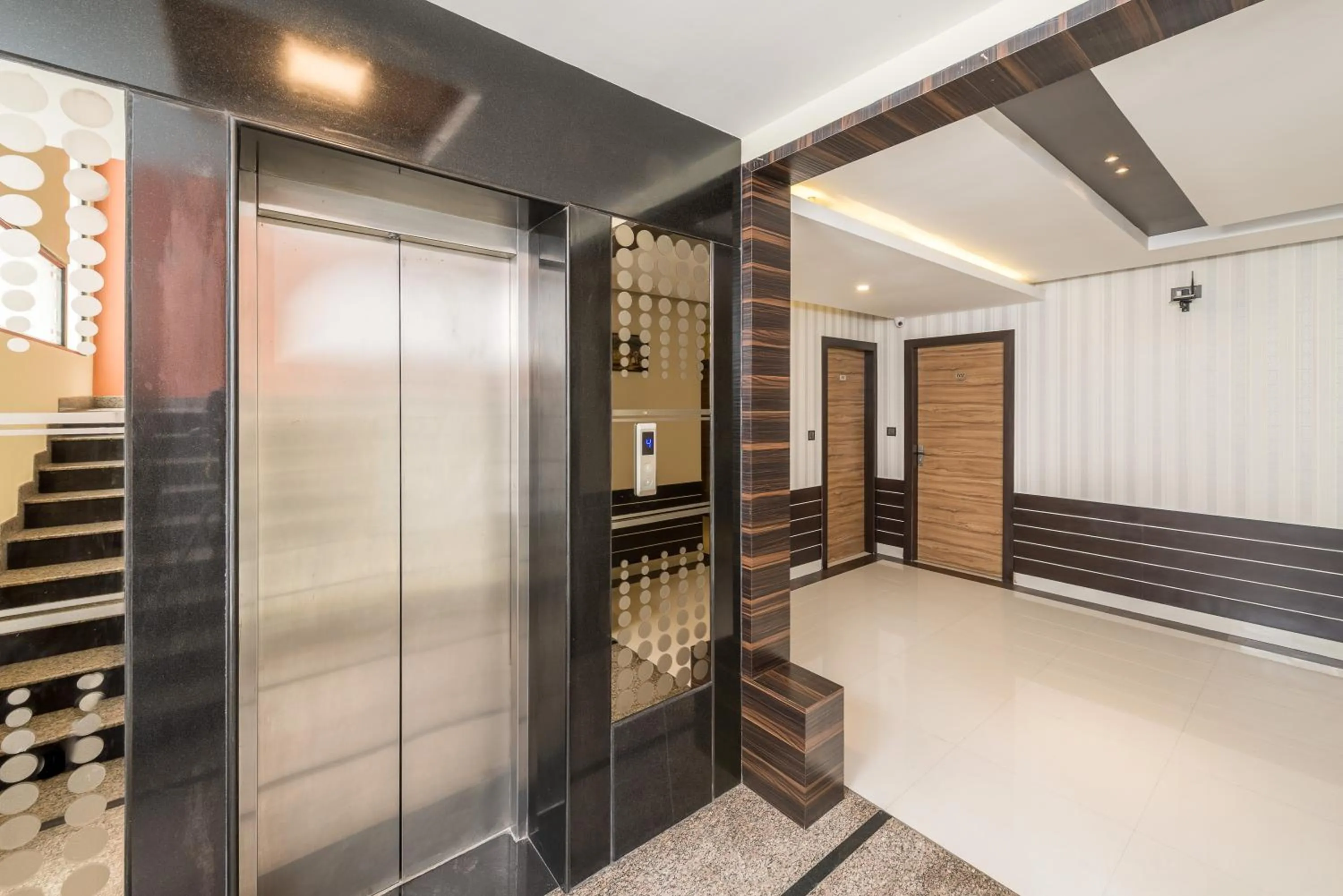 elevator in Treebo Raj Premier, Indiranagar