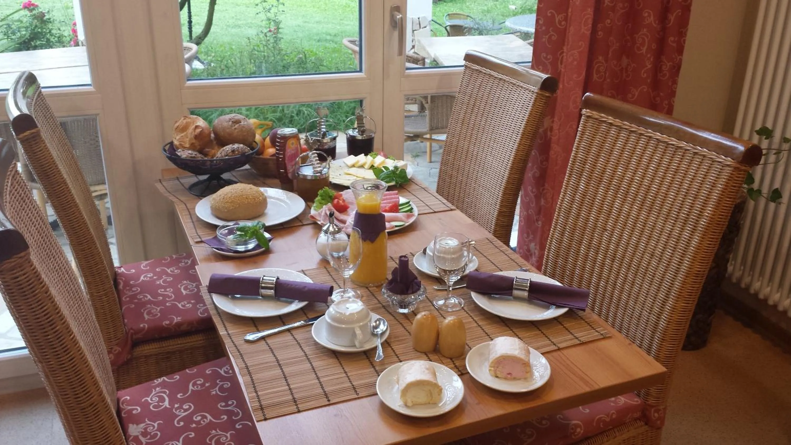 Continental breakfast in Mediterran Hotel Juwel