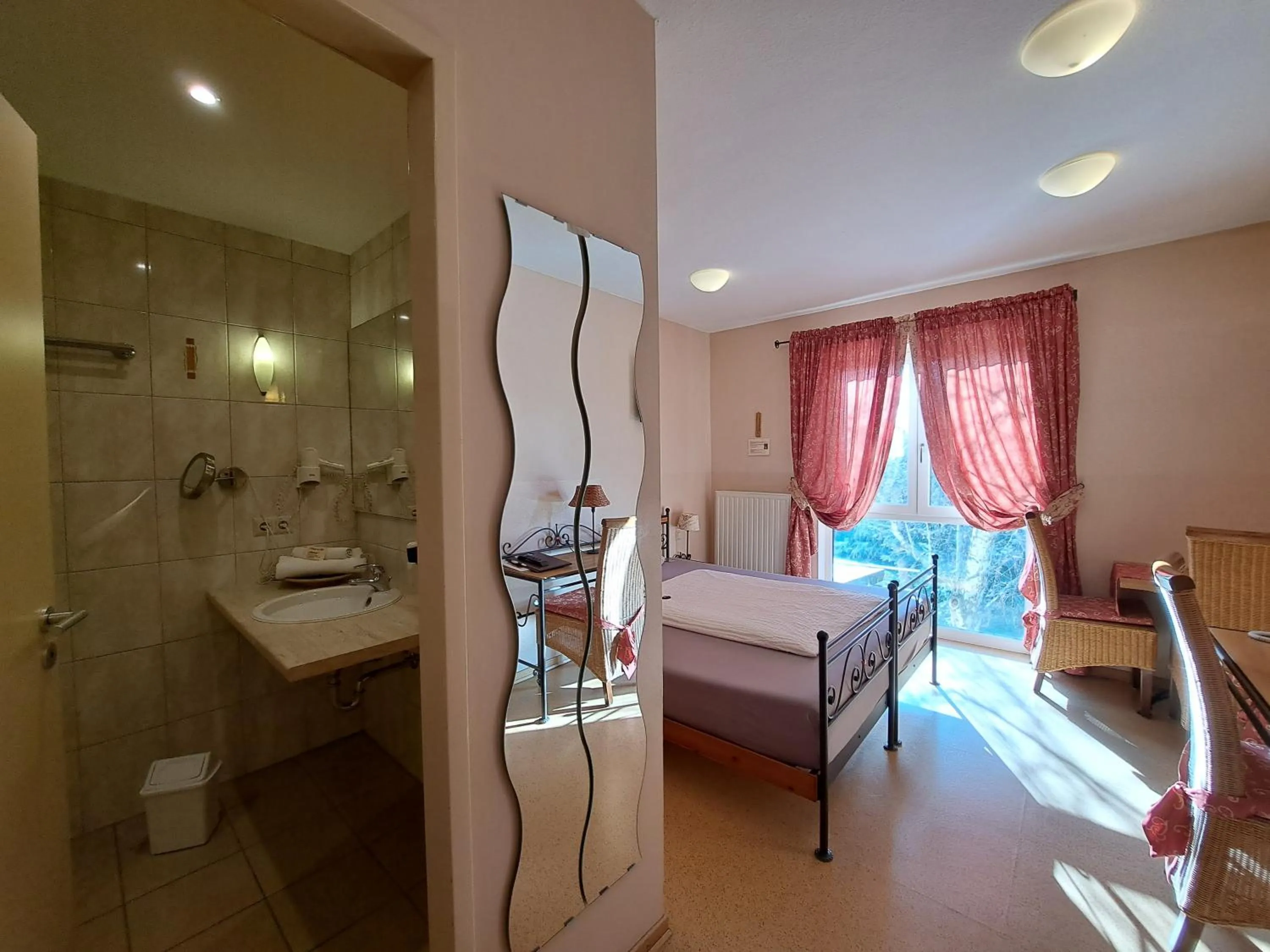 Bed in Mediterran Hotel Juwel